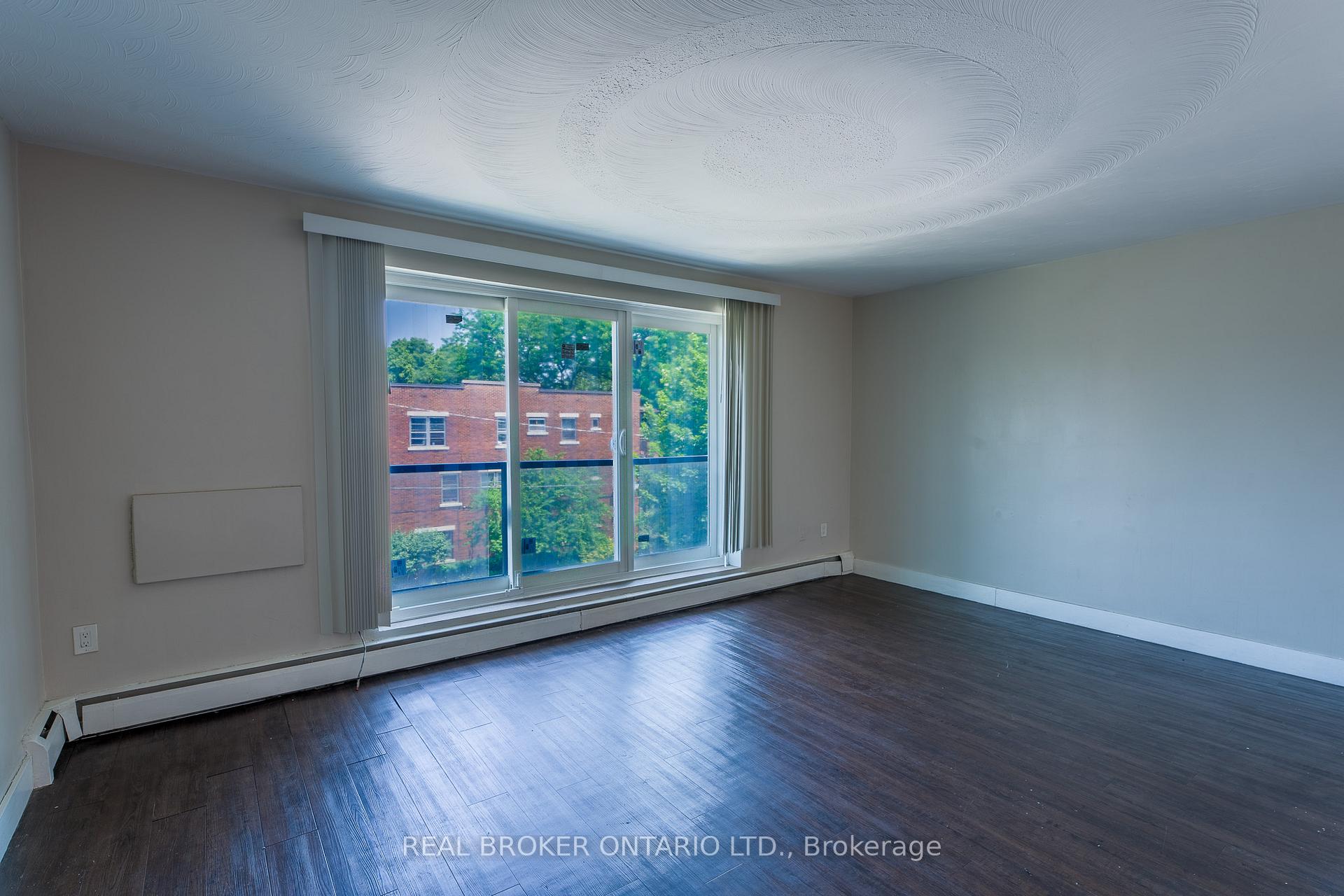 Photo 3 of Unit 303, 326 Hunter Street E, Hamilton, Stinson — HOMEH