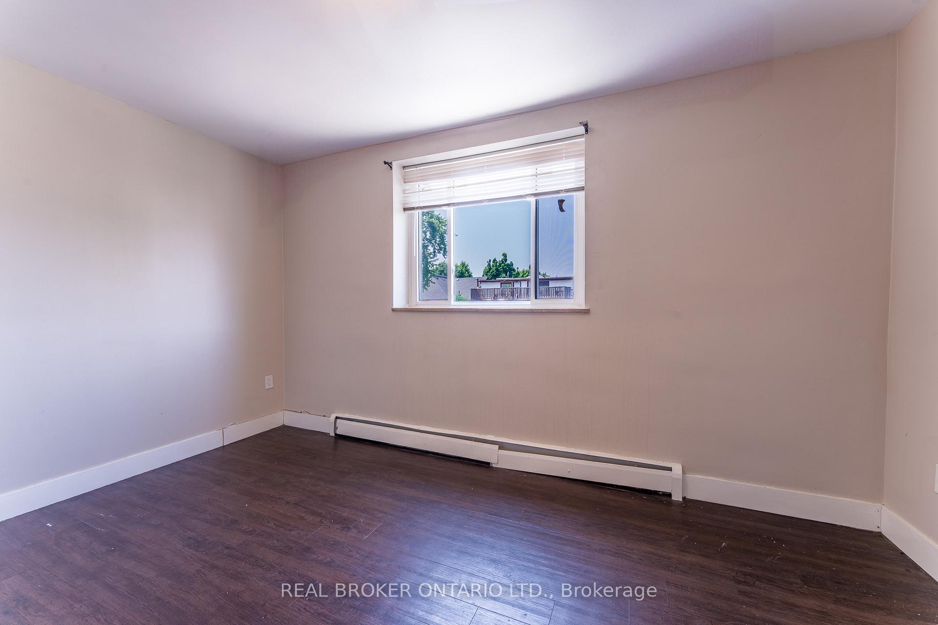 Photo 5 of Unit 303, 326 Hunter Street E, Hamilton, Stinson — HOMEH