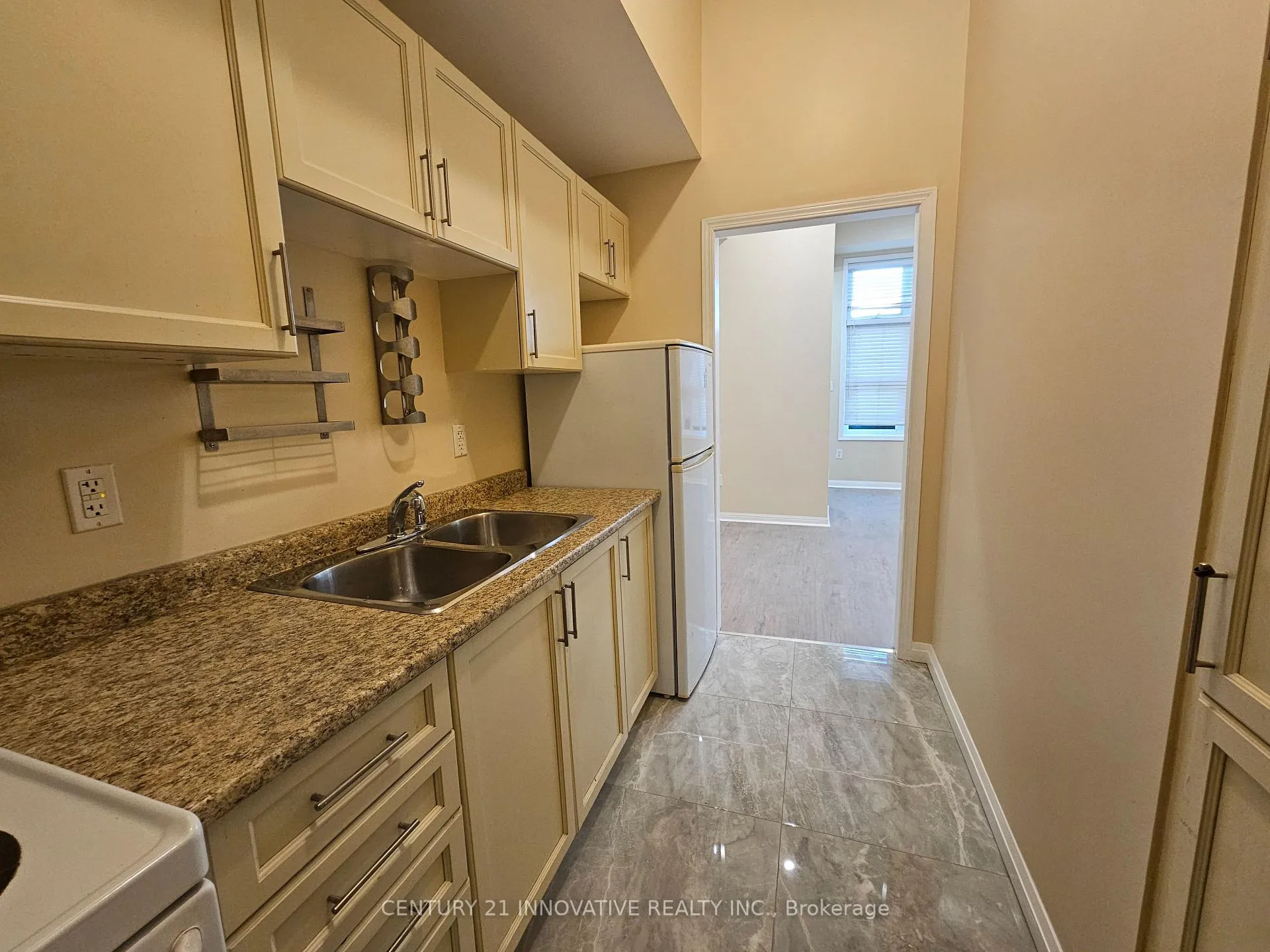 Photo 11 of Unit 2, 3034 Bur Oak Avenue, Markham, Cornell — HOMEH