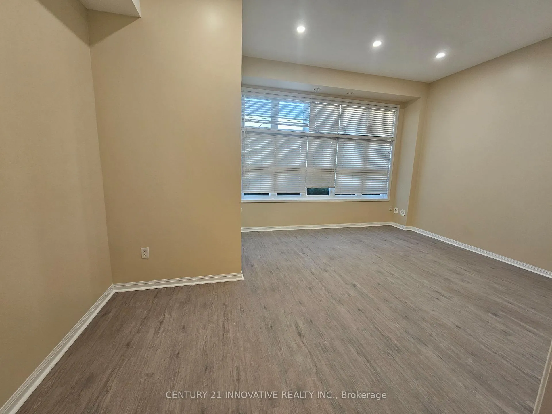Photo 15 of Unit 2, 3034 Bur Oak Avenue, Markham, Cornell — HOMEH