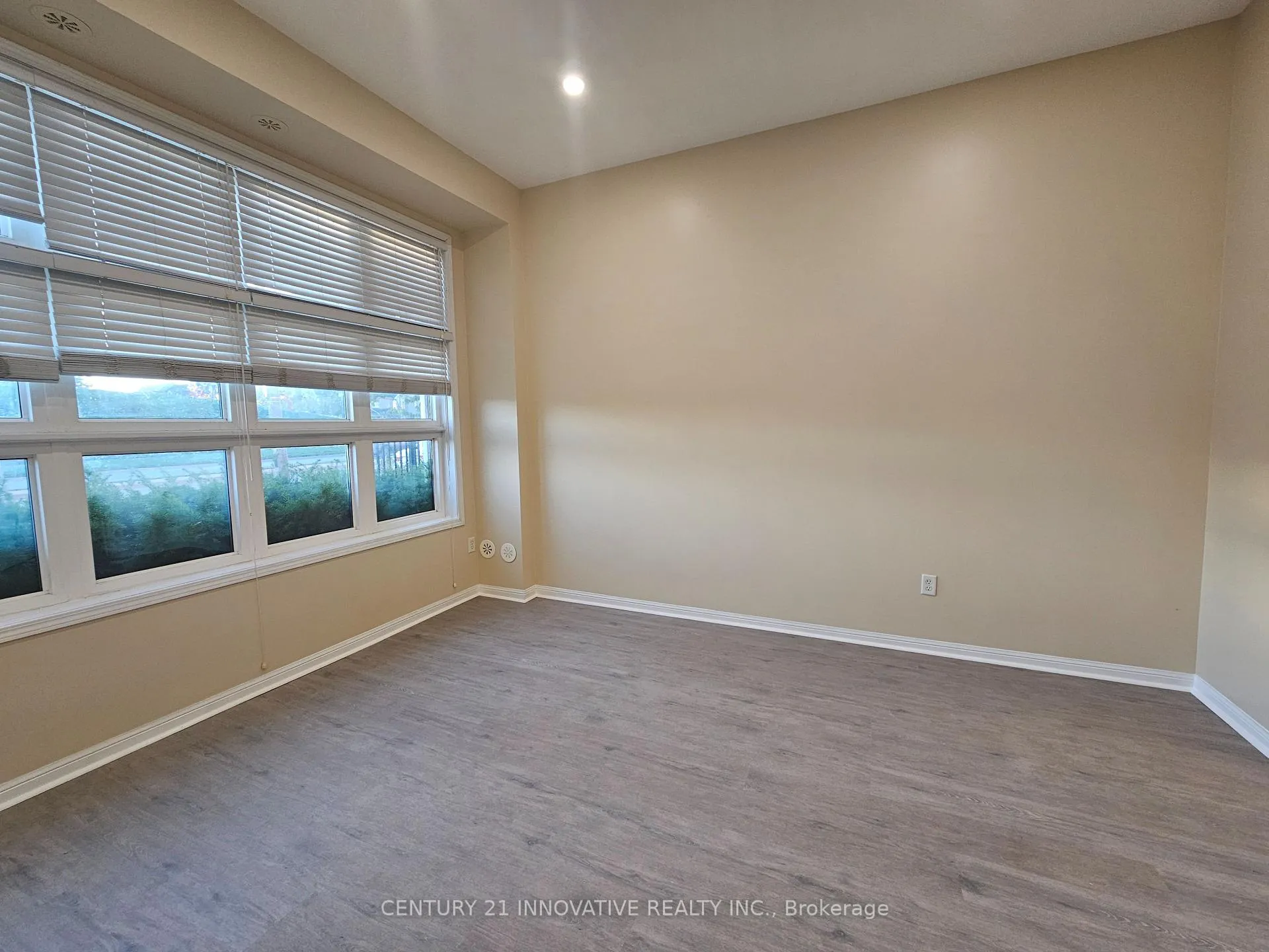 Photo 19 of Unit 2, 3034 Bur Oak Avenue, Markham, Cornell — HOMEH