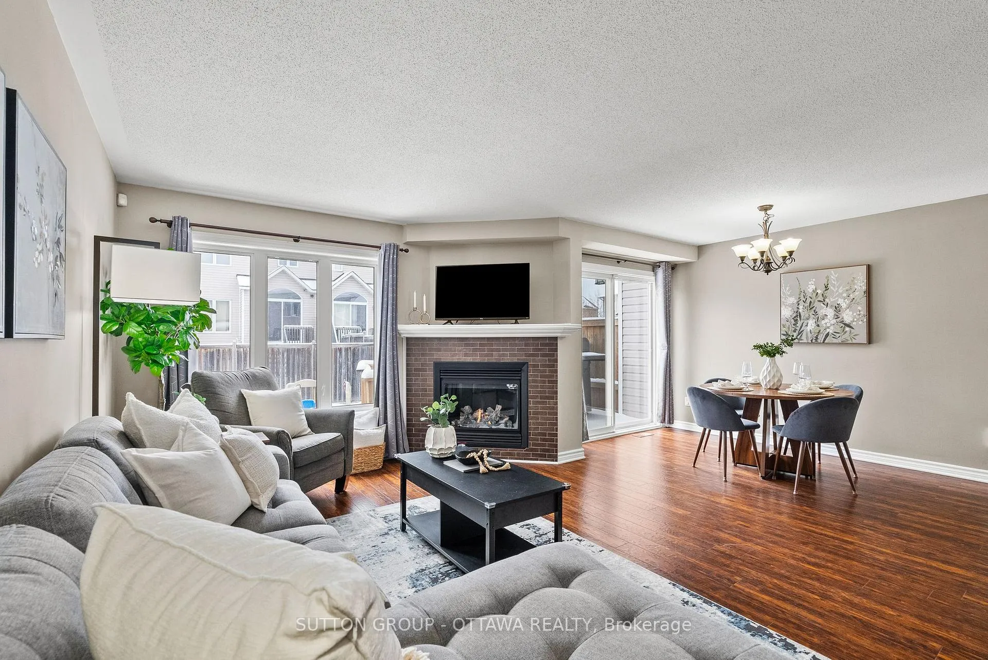 Photo 14 of 682 Paul Metivier Drive, Ottawa, Barrhaven - Strandherd — HOMEH