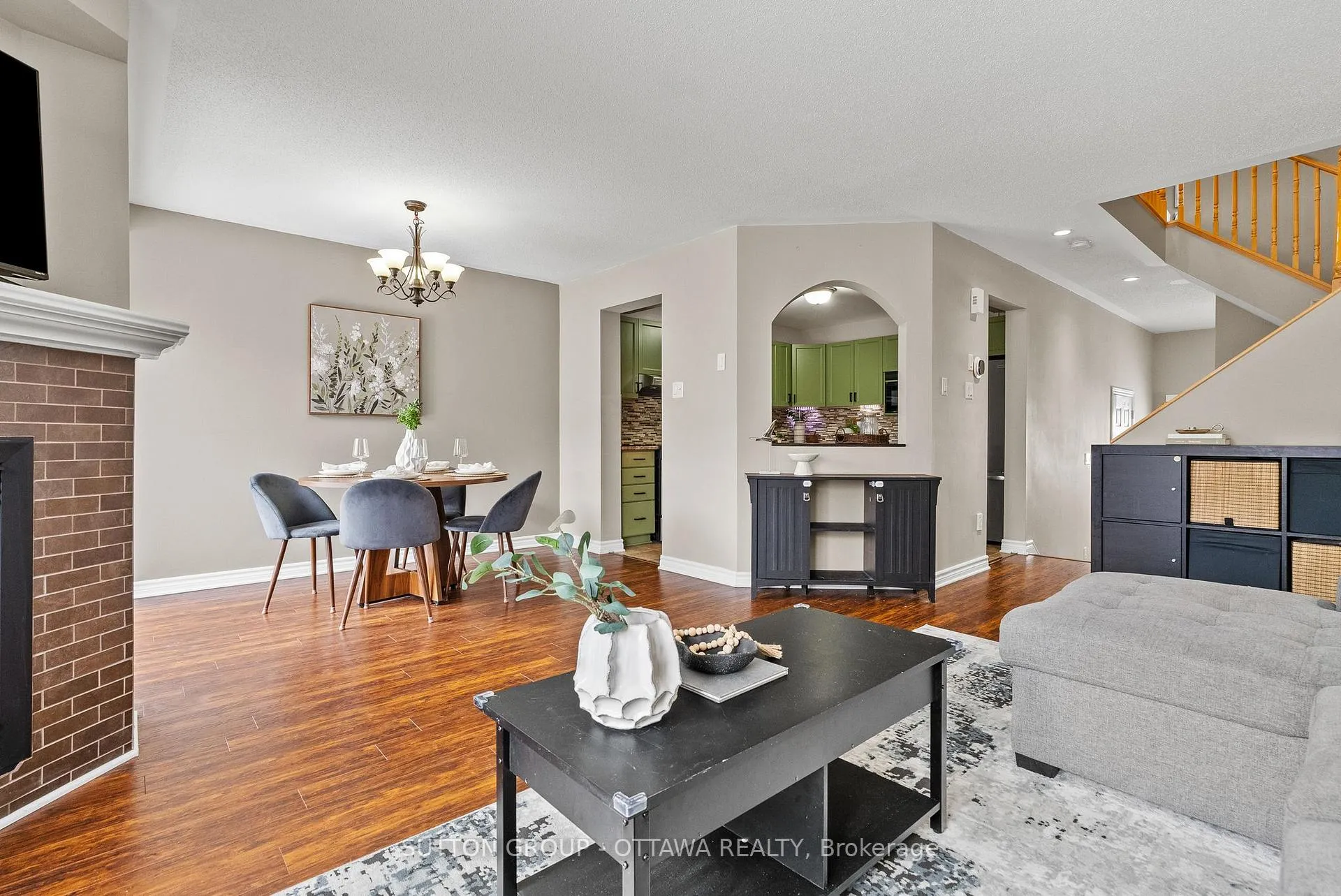 Photo 15 of 682 Paul Metivier Drive, Ottawa, Barrhaven - Strandherd — HOMEH