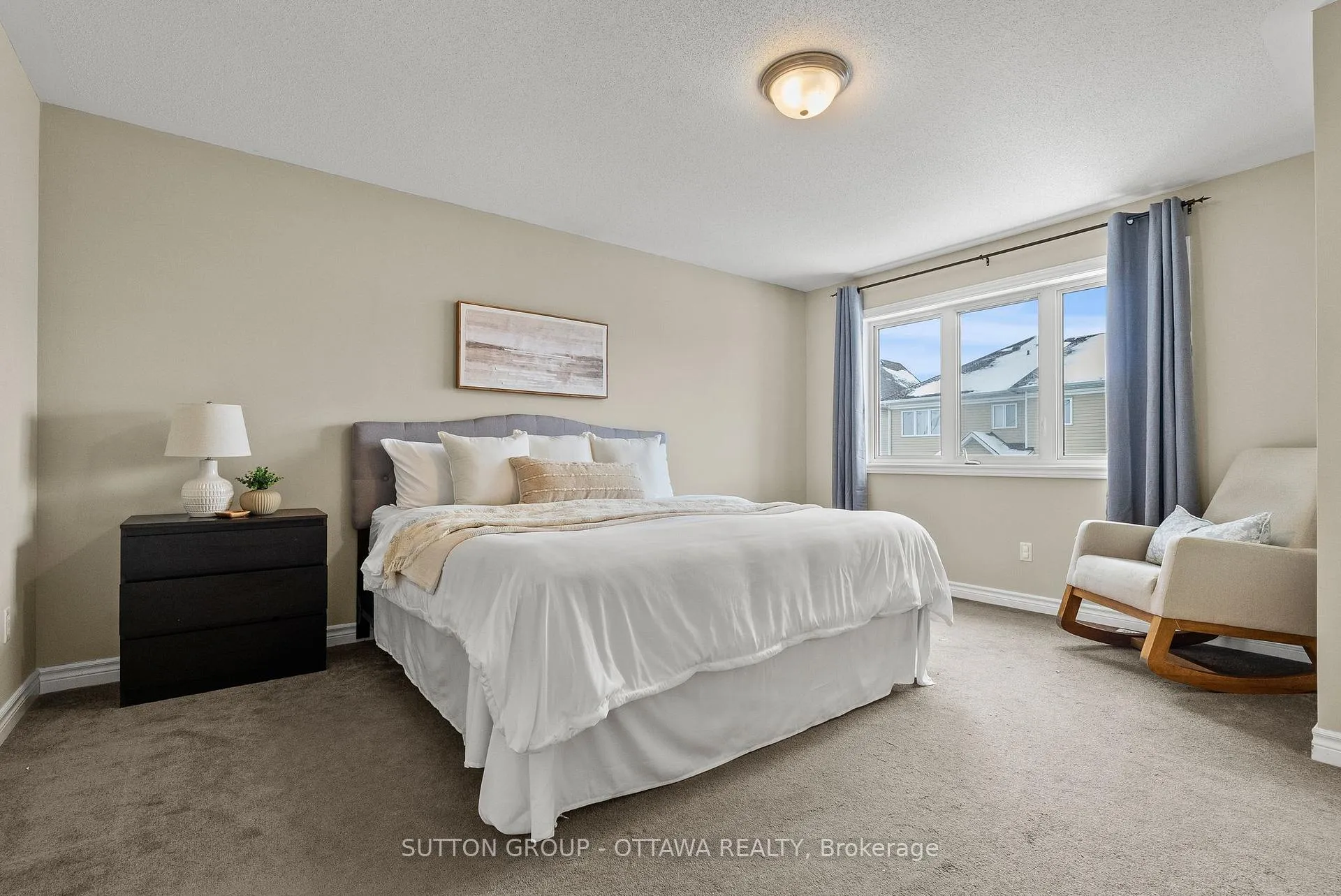 Photo 20 of 682 Paul Metivier Drive, Ottawa, Barrhaven - Strandherd — HOMEH