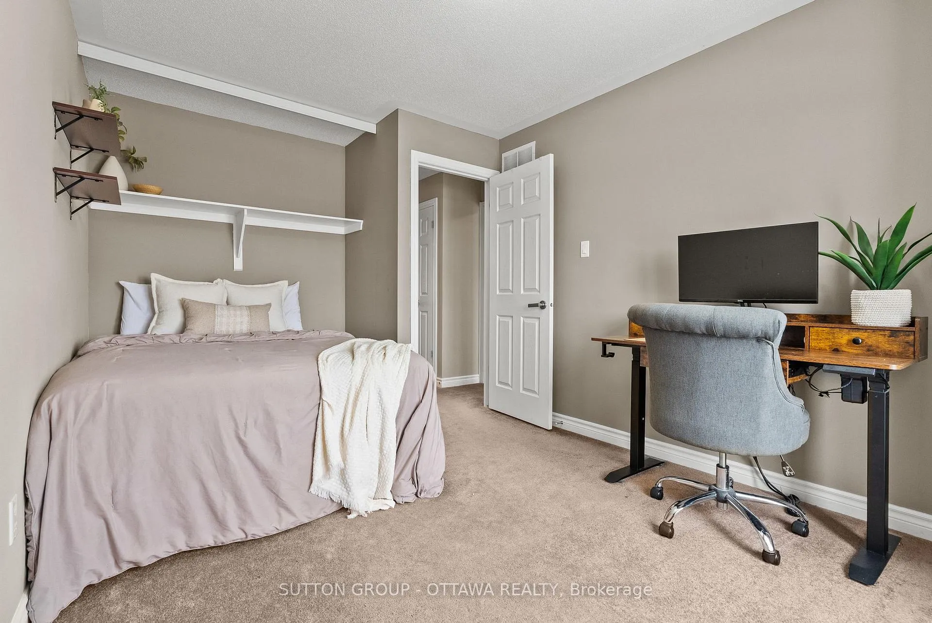 Photo 28 of 682 Paul Metivier Drive, Ottawa, Barrhaven - Strandherd — HOMEH
