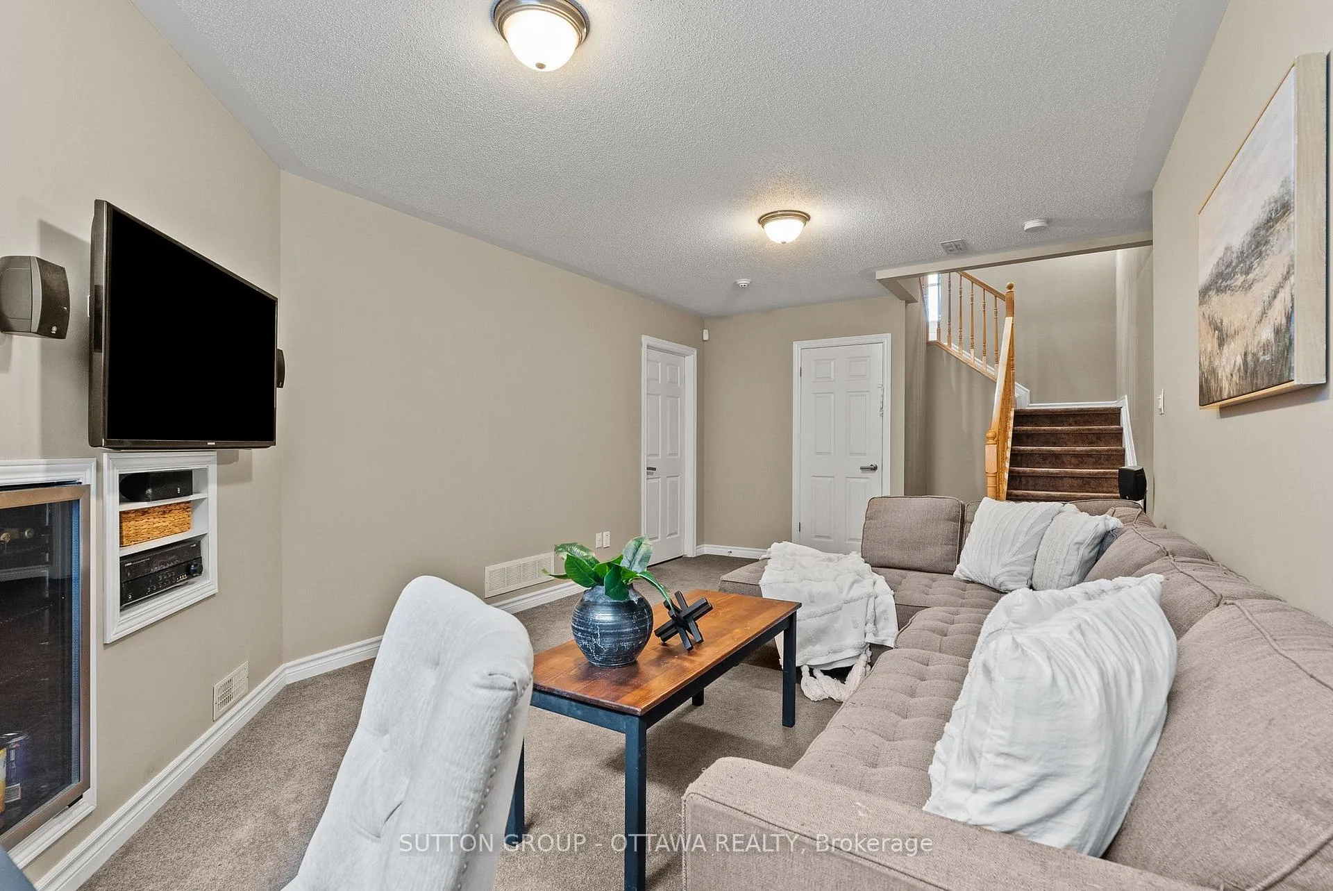 Photo 29 of 682 Paul Metivier Drive, Ottawa, Barrhaven - Strandherd — HOMEH