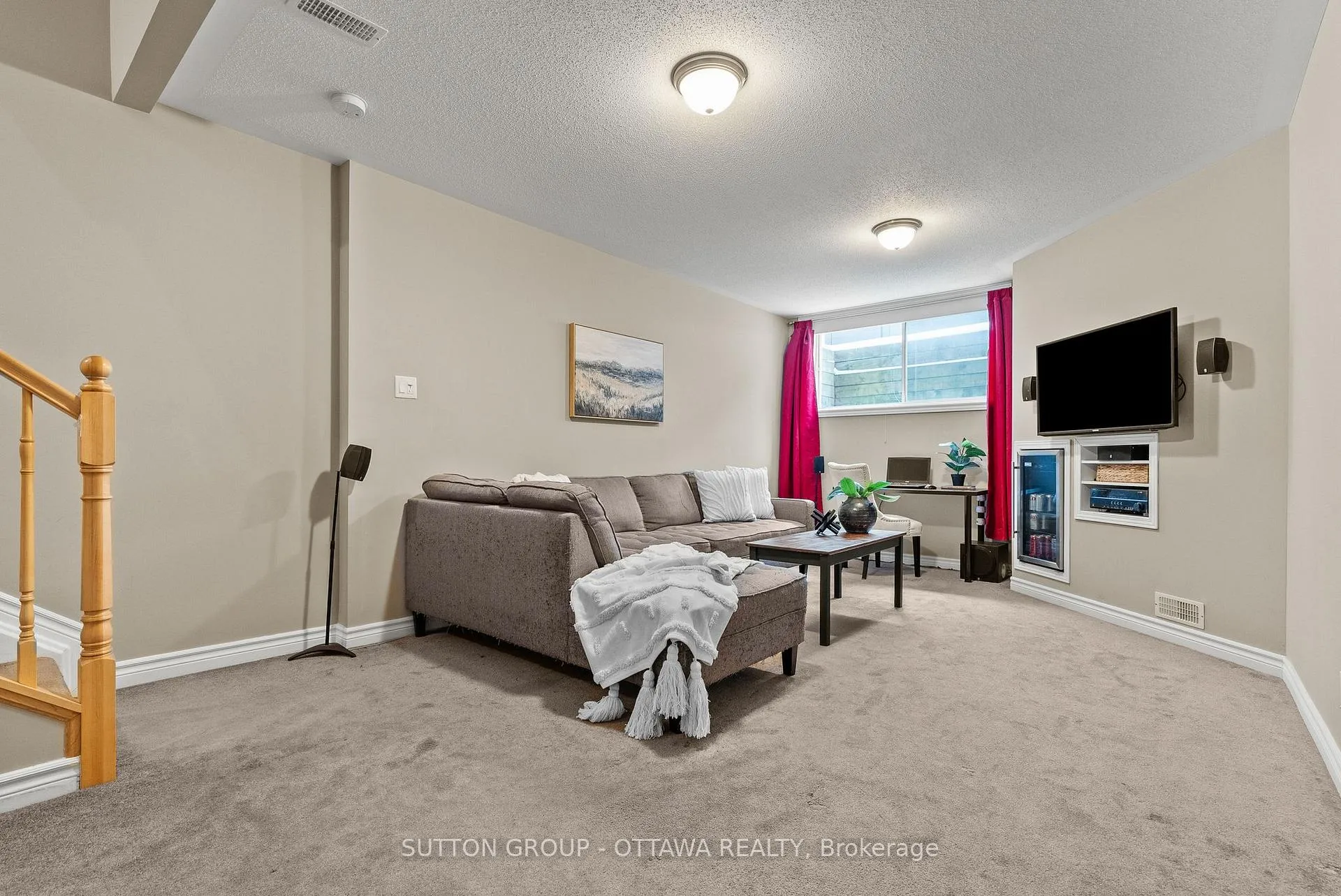 Photo 30 of 682 Paul Metivier Drive, Ottawa, Barrhaven - Strandherd — HOMEH