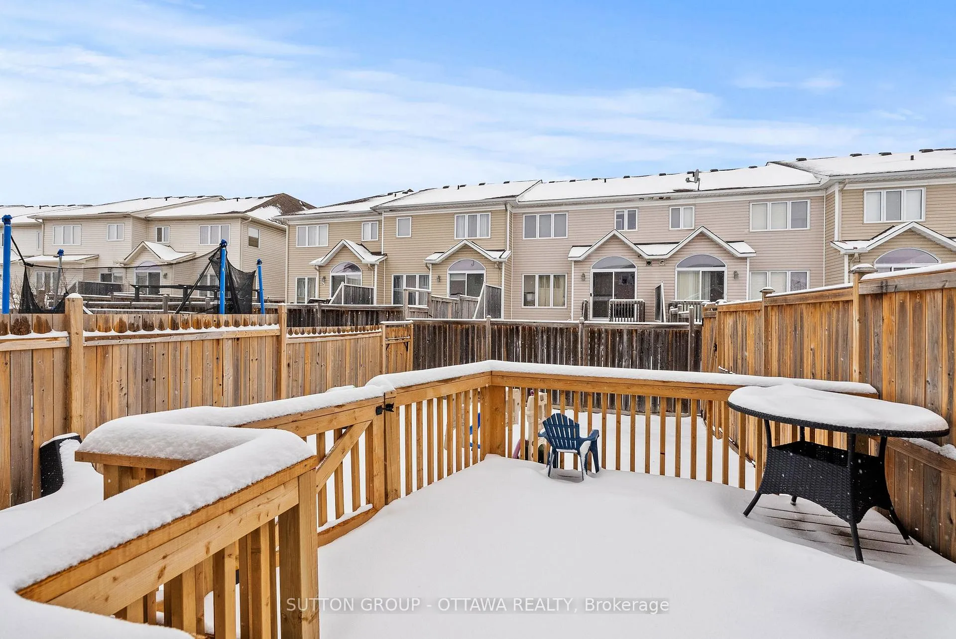 Photo 33 of 682 Paul Metivier Drive, Ottawa, Barrhaven - Strandherd — HOMEH