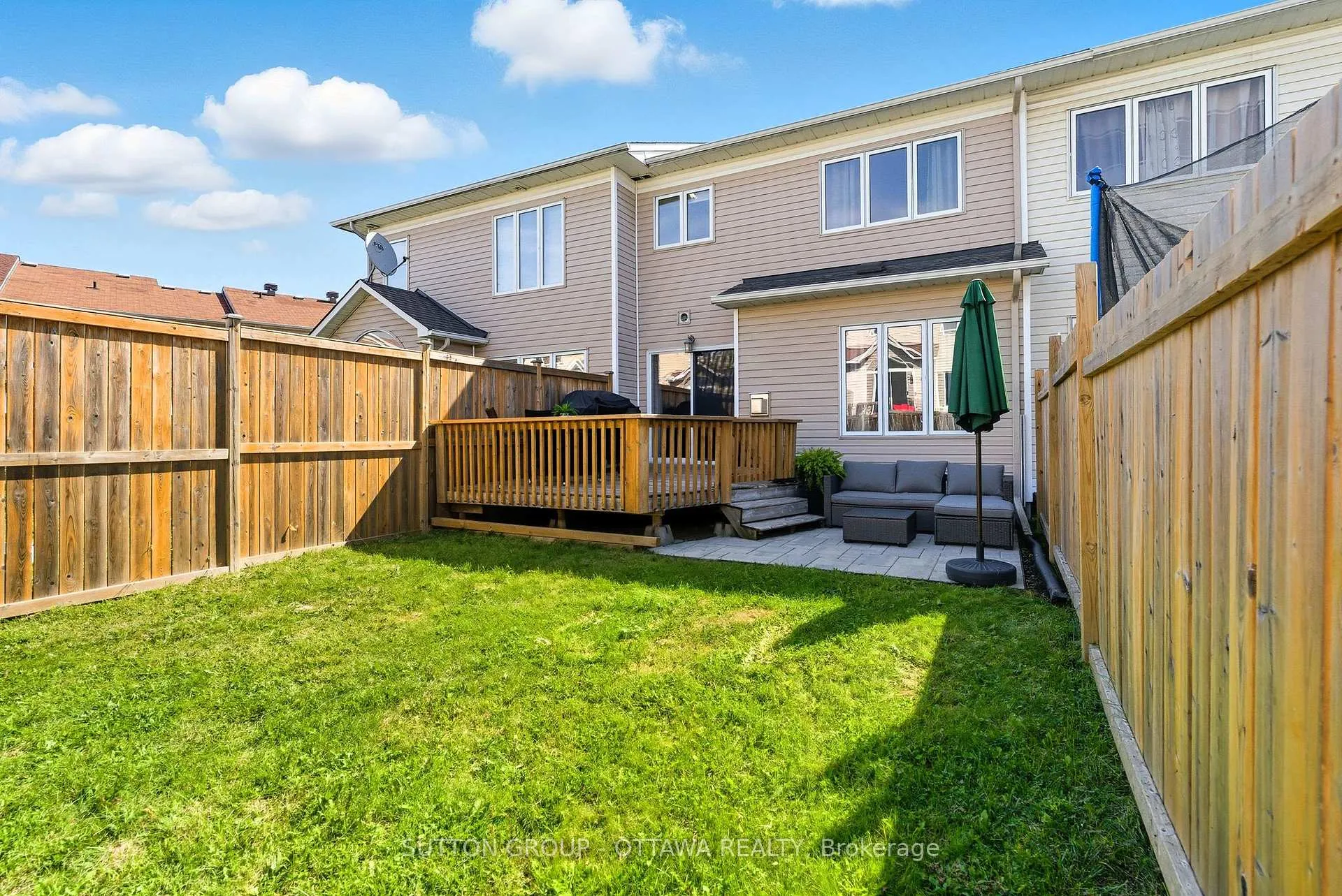 Photo 35 of 682 Paul Metivier Drive, Ottawa, Barrhaven - Strandherd — HOMEH