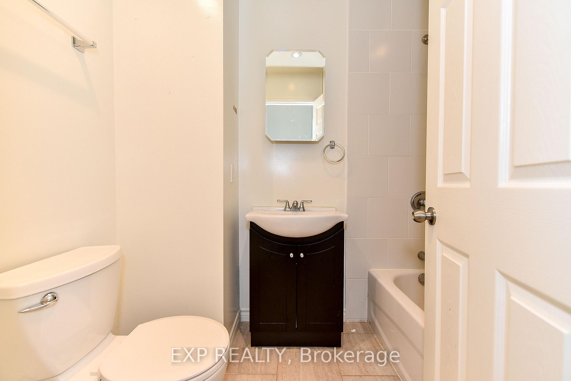 Photo 5 of Unit 1, 182 Emerald Street S, Hamilton, Stinson — HOMEH