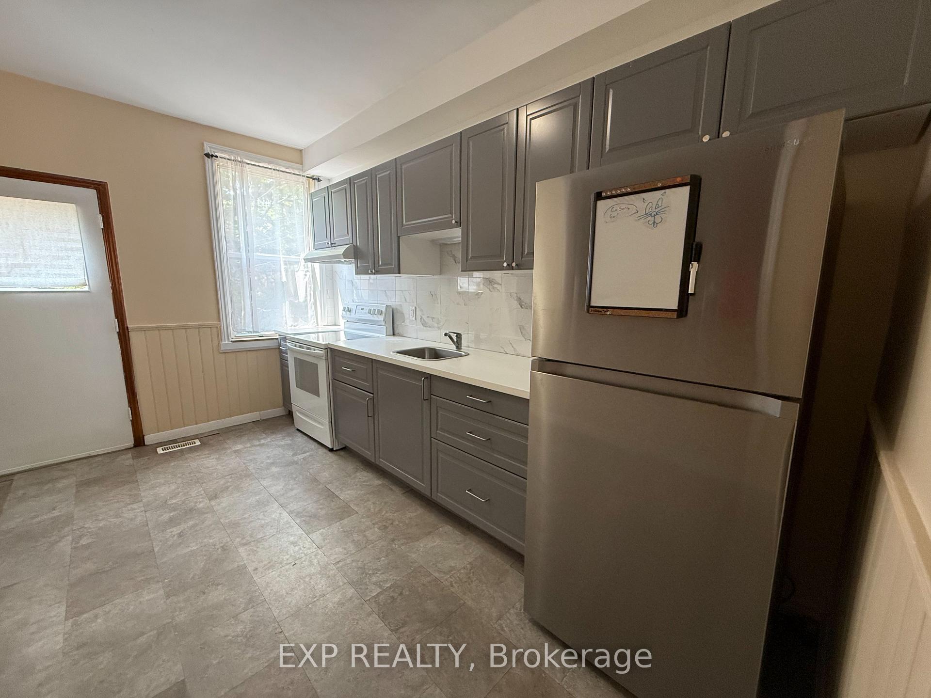 Photo 11 of Unit 1, 182 Emerald Street S, Hamilton, Stinson — HOMEH
