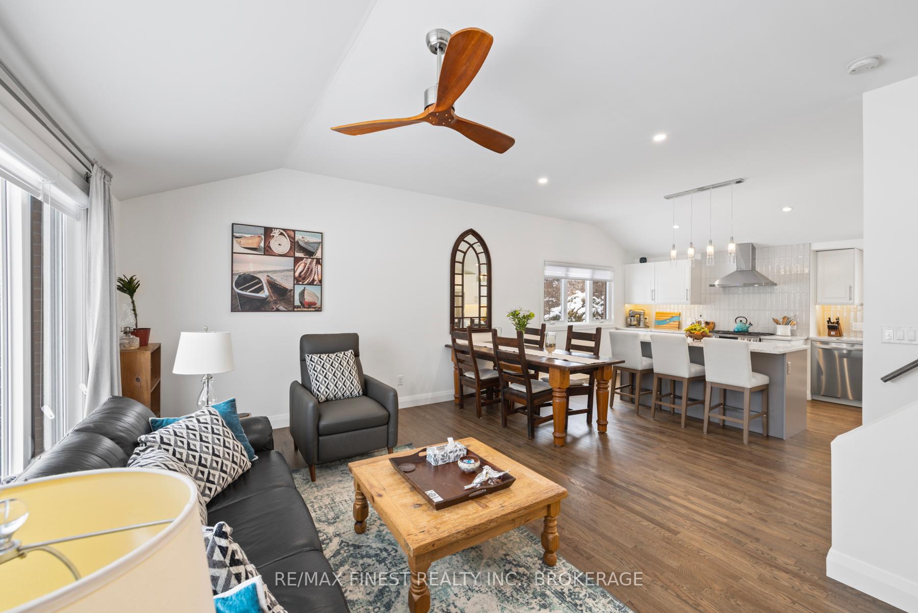 Photo 14 of 31 Manitou Crescent E, Loyalist, Amherstview — HOMEH