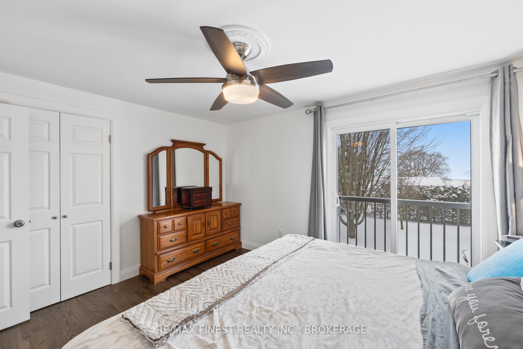 Photo 33 of 31 Manitou Crescent E, Loyalist, Amherstview — HOMEH