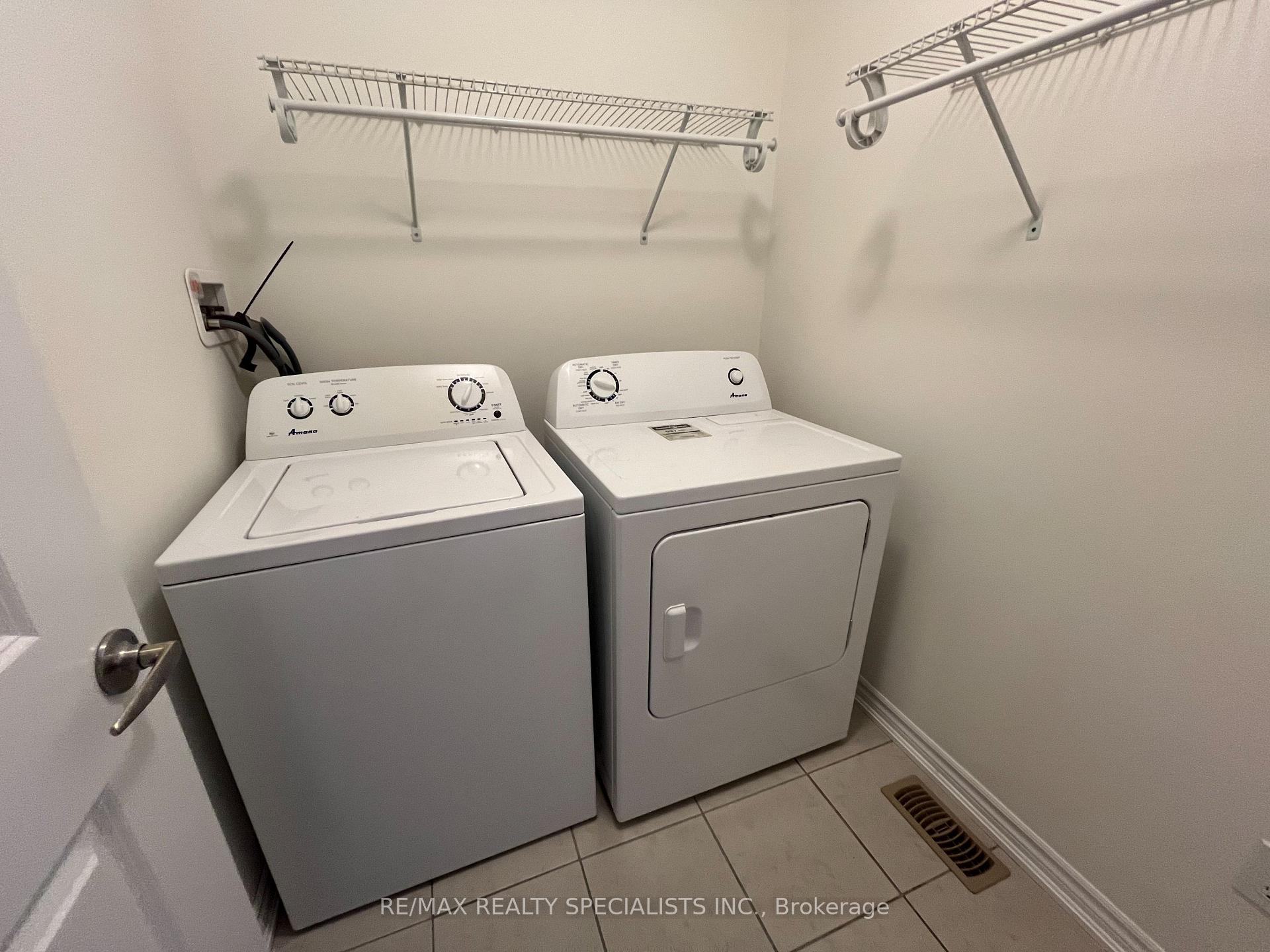 Photo 17 of 25 Stratus Street, Kitchener — HOMEH