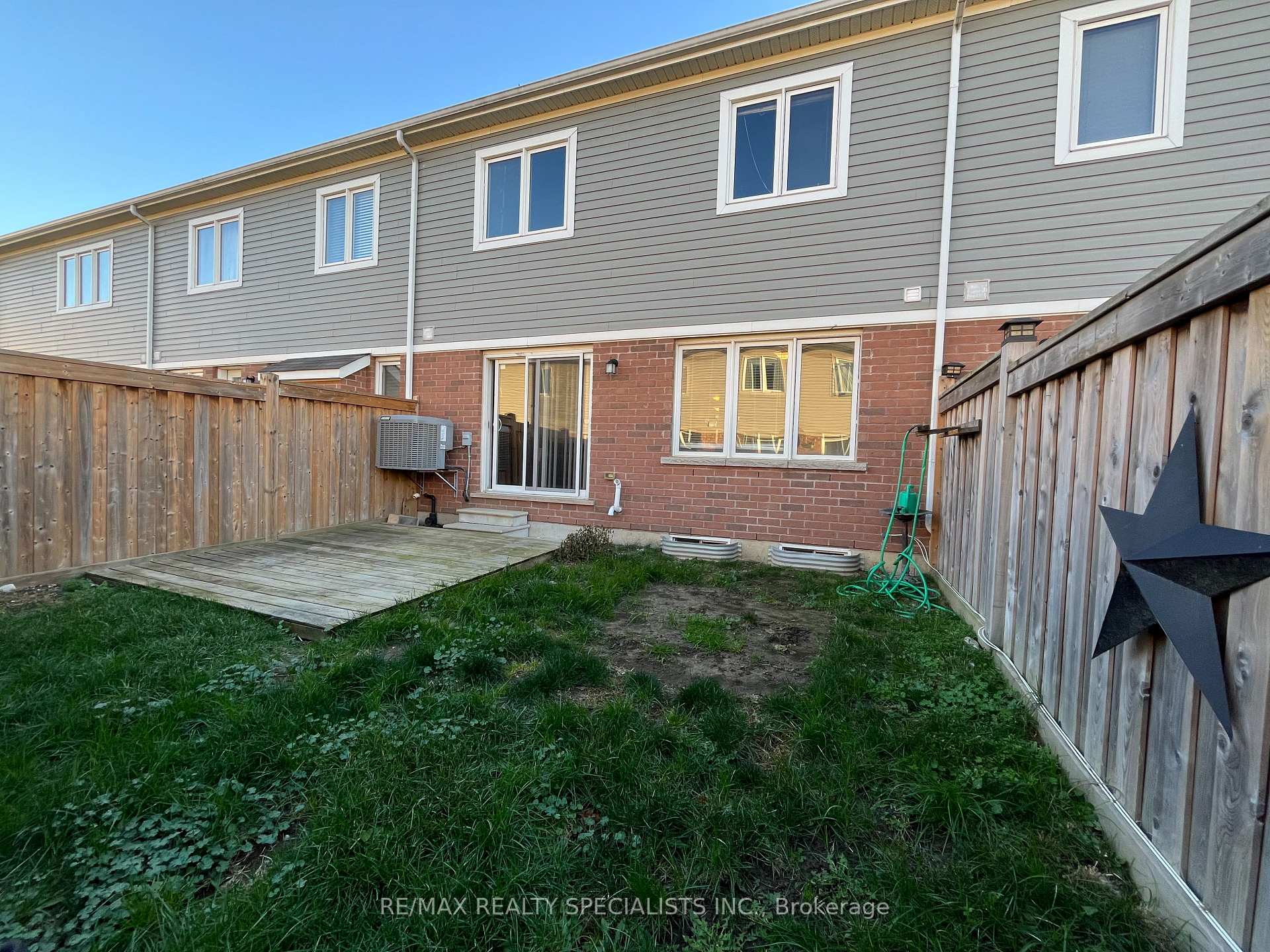 Photo 19 of 25 Stratus Street, Kitchener — HOMEH