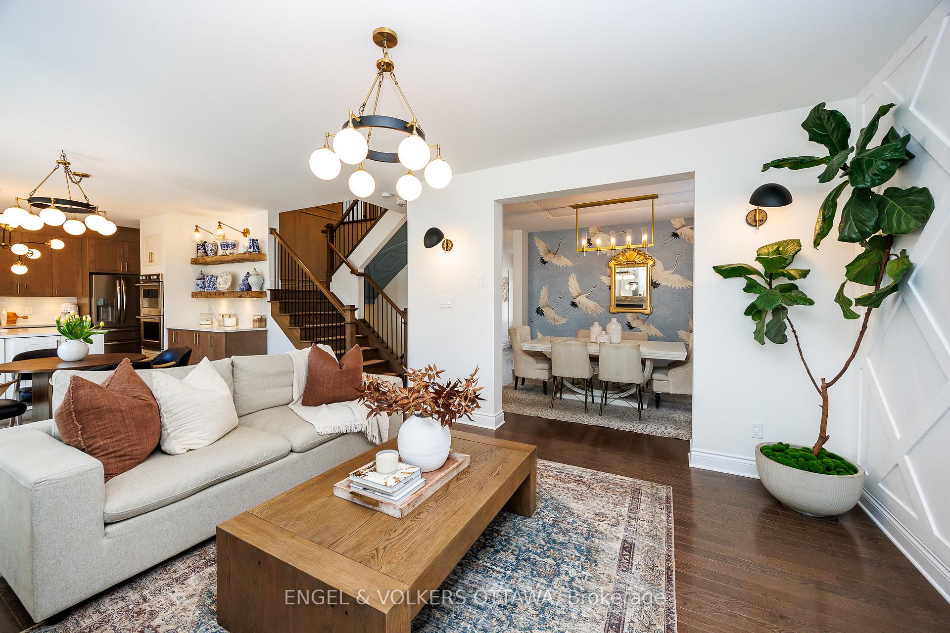 Photo 11 of 886 Percival Crescent, Ottawa, Mahogany Community — HOMEH