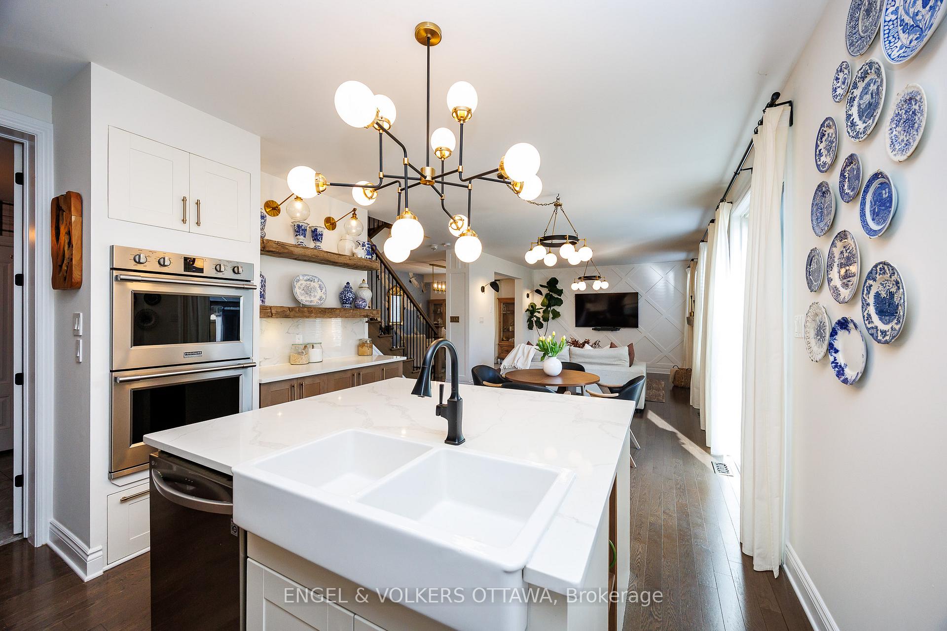 Photo 18 of 886 Percival Crescent, Ottawa, Mahogany Community — HOMEH