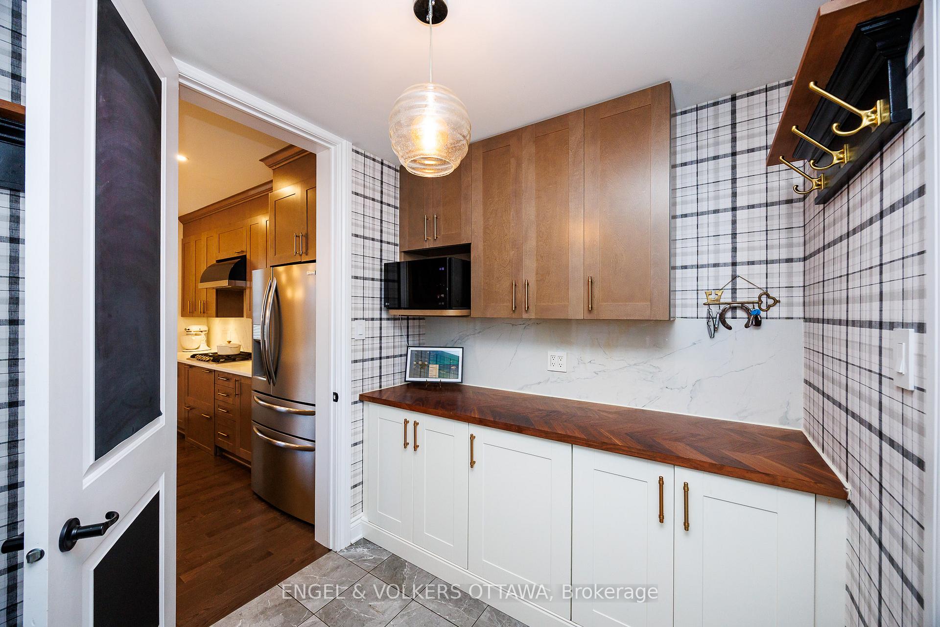 Photo 19 of 886 Percival Crescent, Ottawa, Mahogany Community — HOMEH