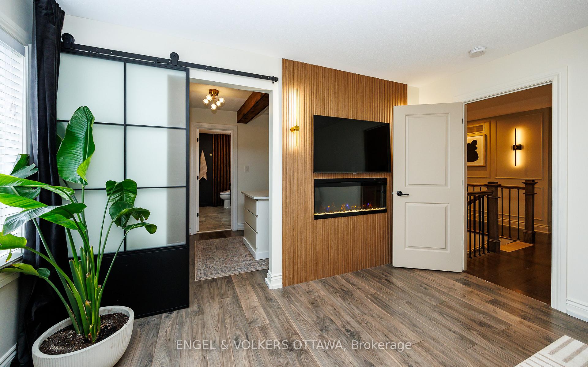 Photo 24 of 886 Percival Crescent, Ottawa, Mahogany Community — HOMEH