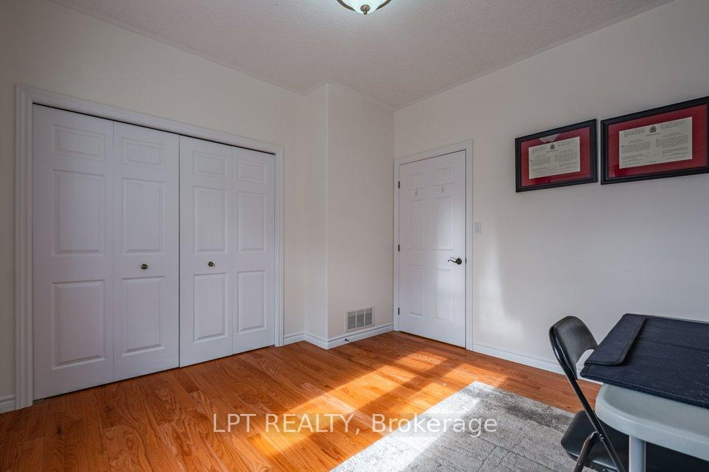Photo 6 of 209 Amy Lynn Drive, Loyalist, Amherstview — HOMEH