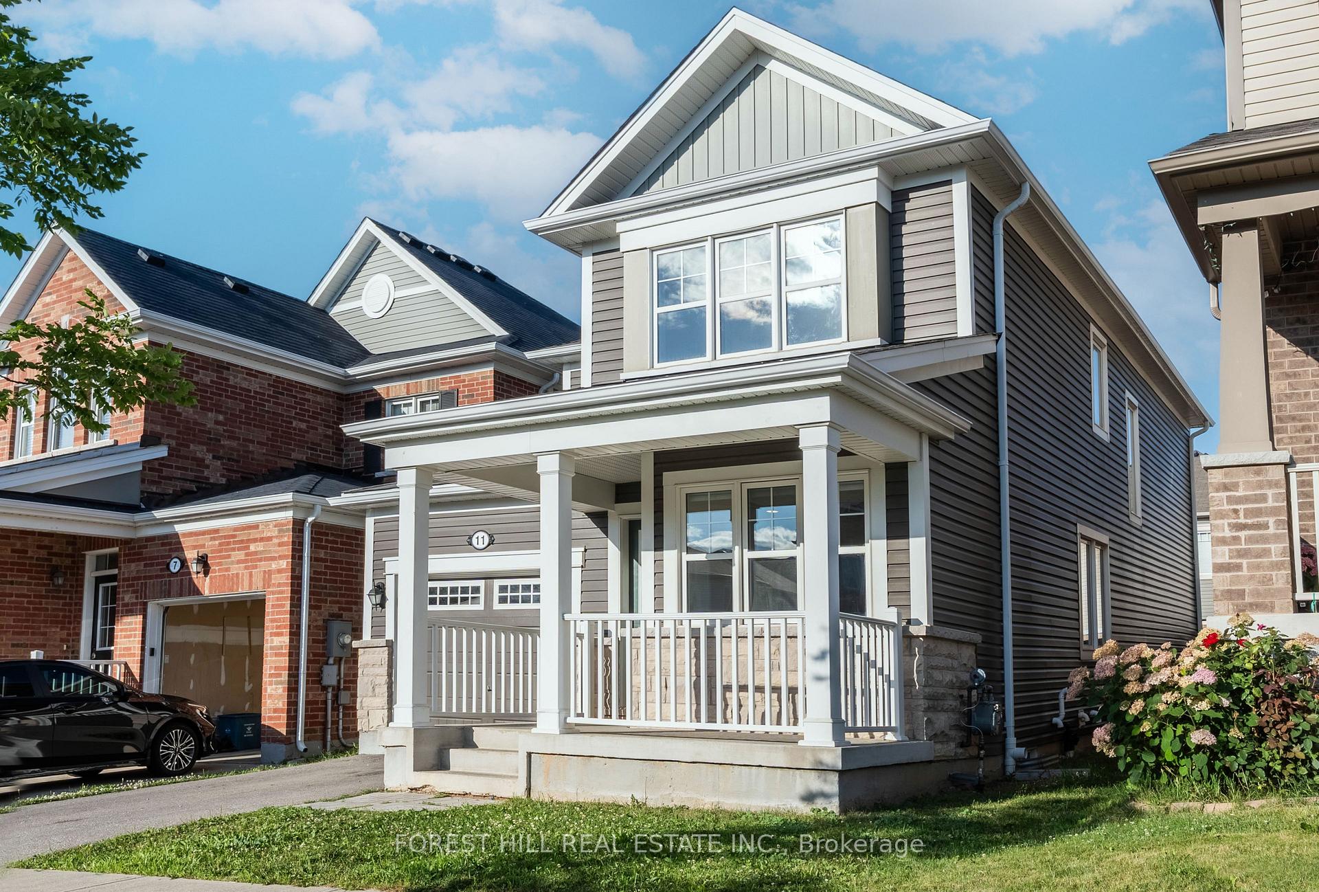 Photo 2 of 11 Glenvista Drive, Kitchener — HOMEH