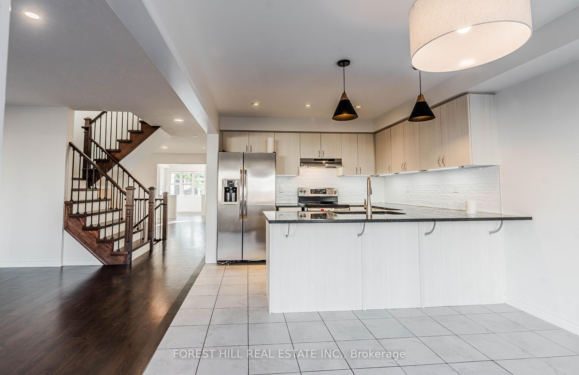 Photo 16 of 11 Glenvista Drive, Kitchener — HOMEH