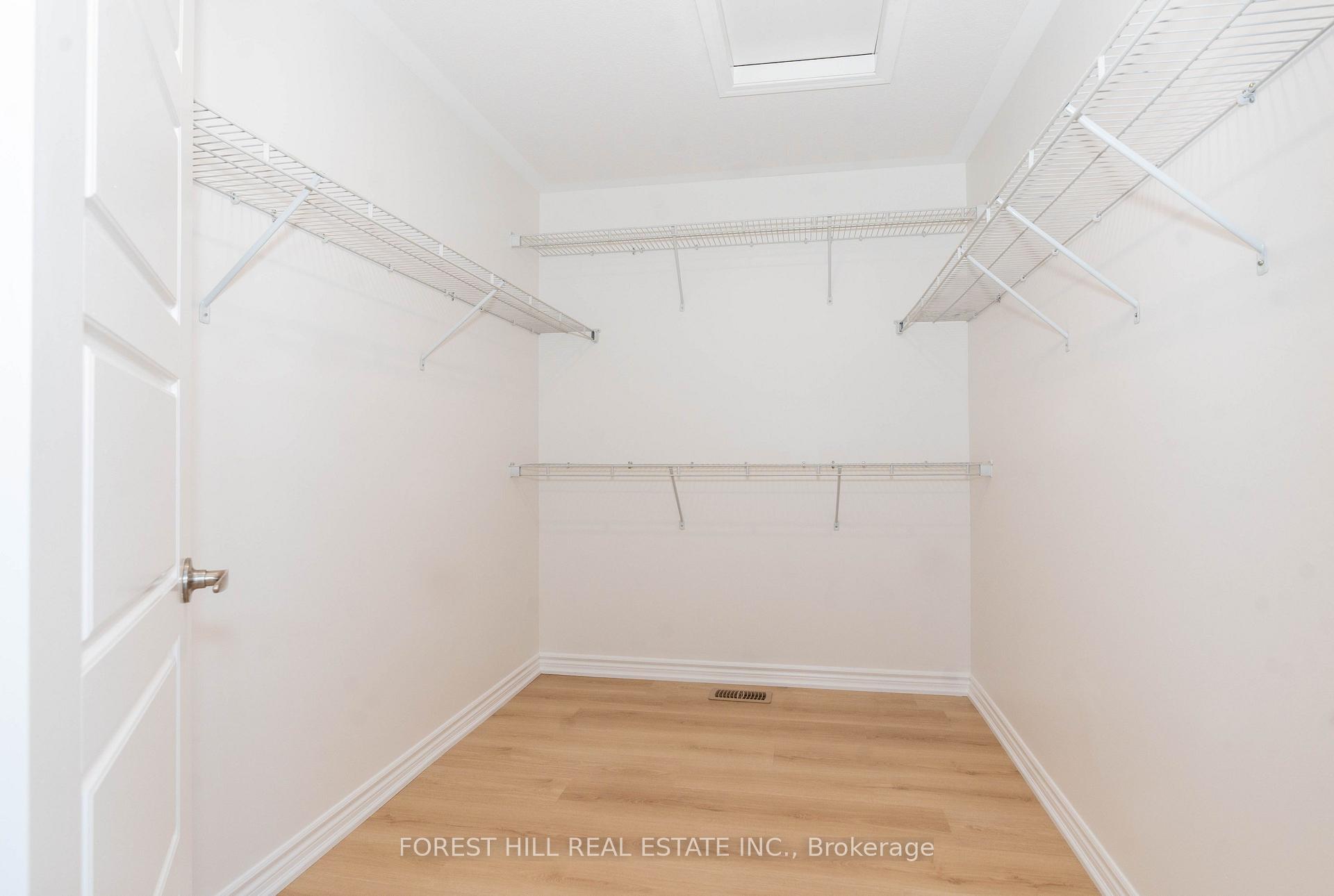 Photo 27 of 11 Glenvista Drive, Kitchener — HOMEH