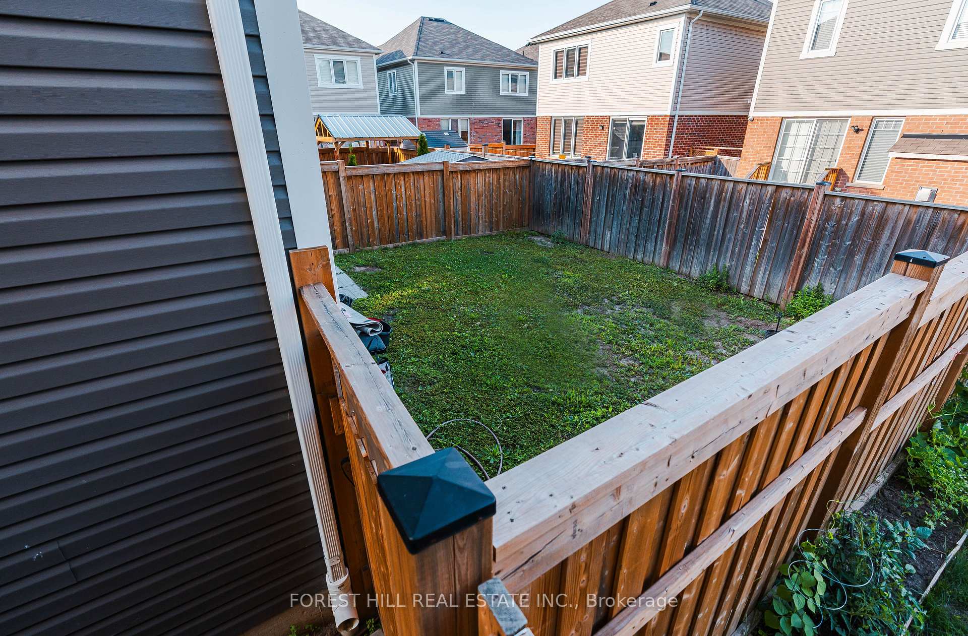 Photo 44 of 11 Glenvista Drive, Kitchener — HOMEH