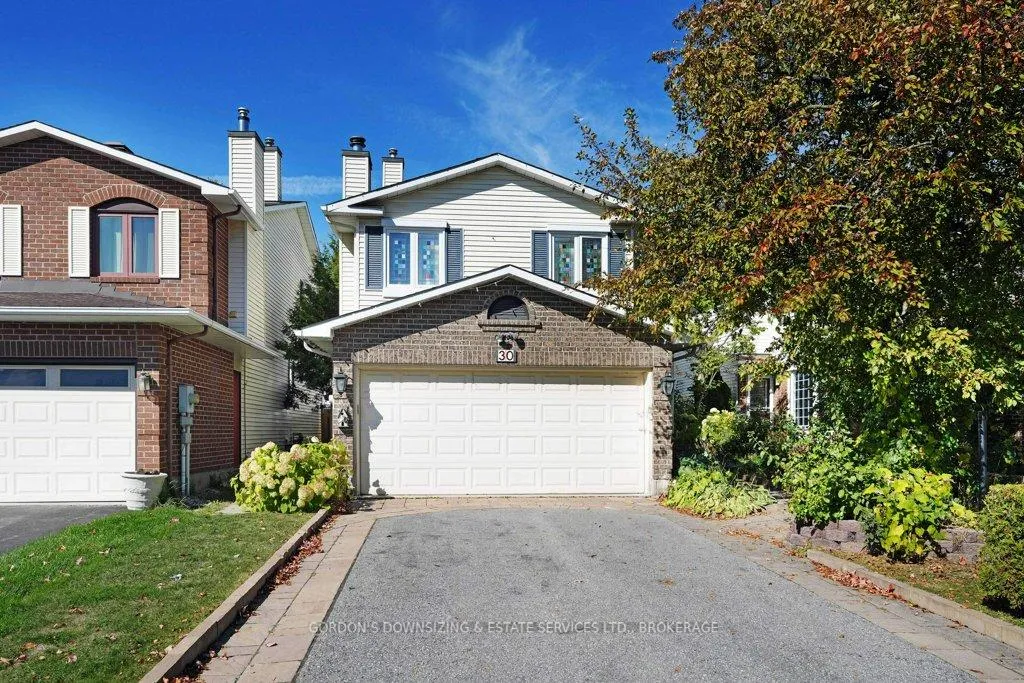 Photo 2 of 30 Chickasaw Crescent, Ottawa, Kanata - Bridlewood — HOMEH