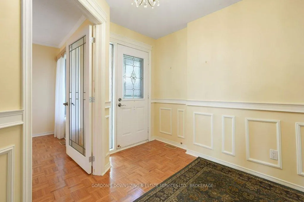 Photo 7 of 30 Chickasaw Crescent, Ottawa, Kanata - Bridlewood — HOMEH