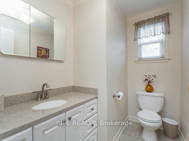 Photo 3 of 10 Arrowflight Drive, Markham, Bullock — HOMEH