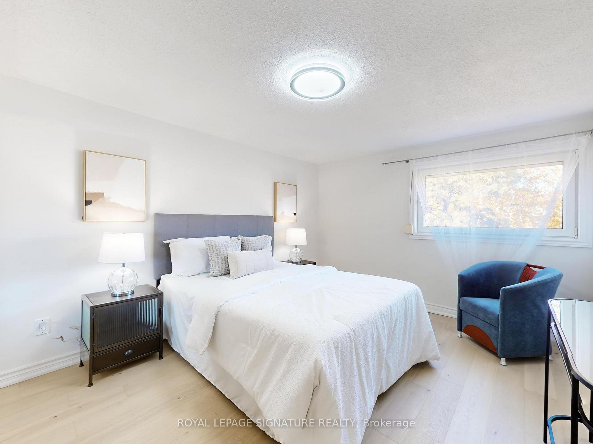 Photo 26 of 4 Larksmere Court, Markham, Milliken Mills West — HOMEH