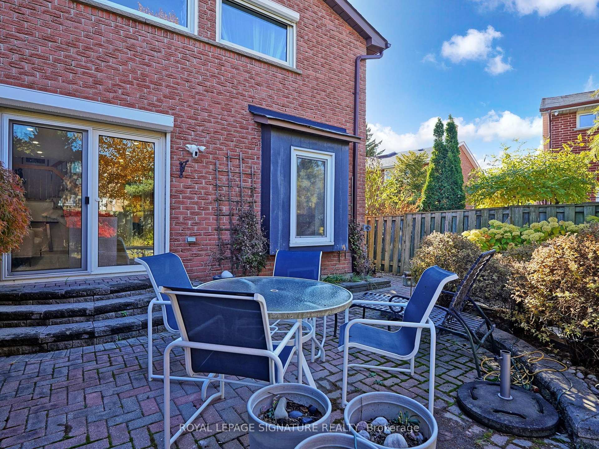 Photo 33 of 4 Larksmere Court, Markham, Milliken Mills West — HOMEH
