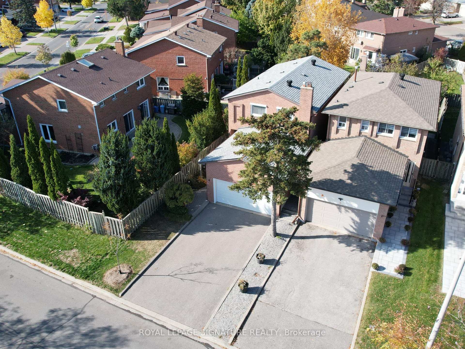 Photo 44 of 4 Larksmere Court, Markham, Milliken Mills West — HOMEH