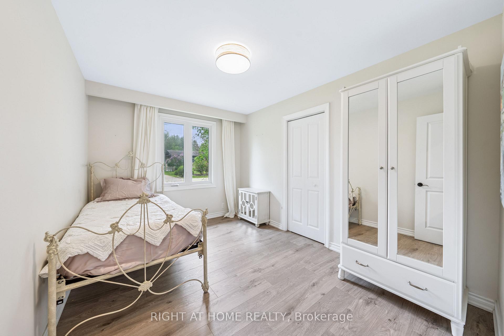Photo 17 of 1152 Birch Road, Innisfil, Gilford — HOMEH
