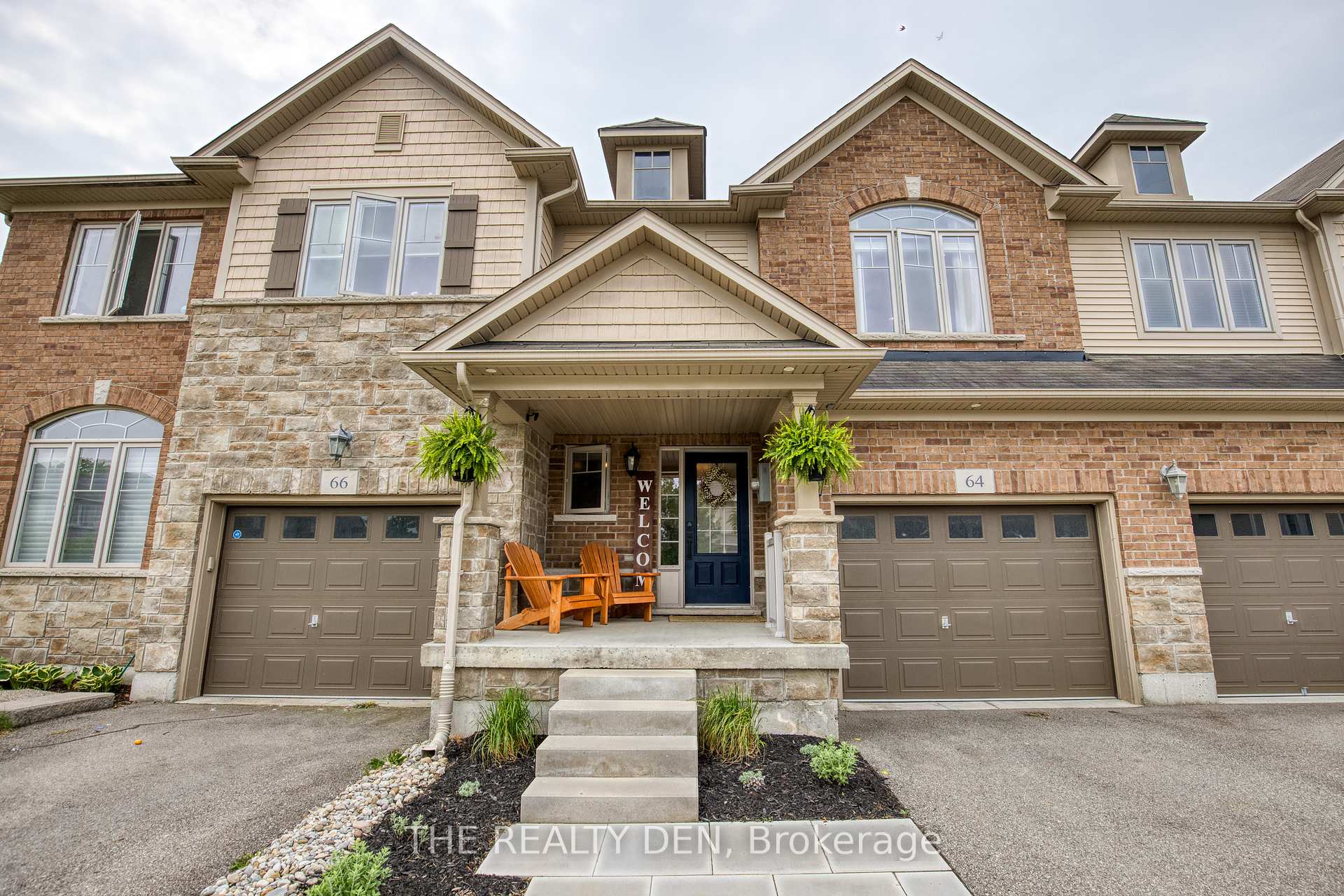 Photo 2 of 64 Condor Street, Kitchener, Bridgeport — HOMEH