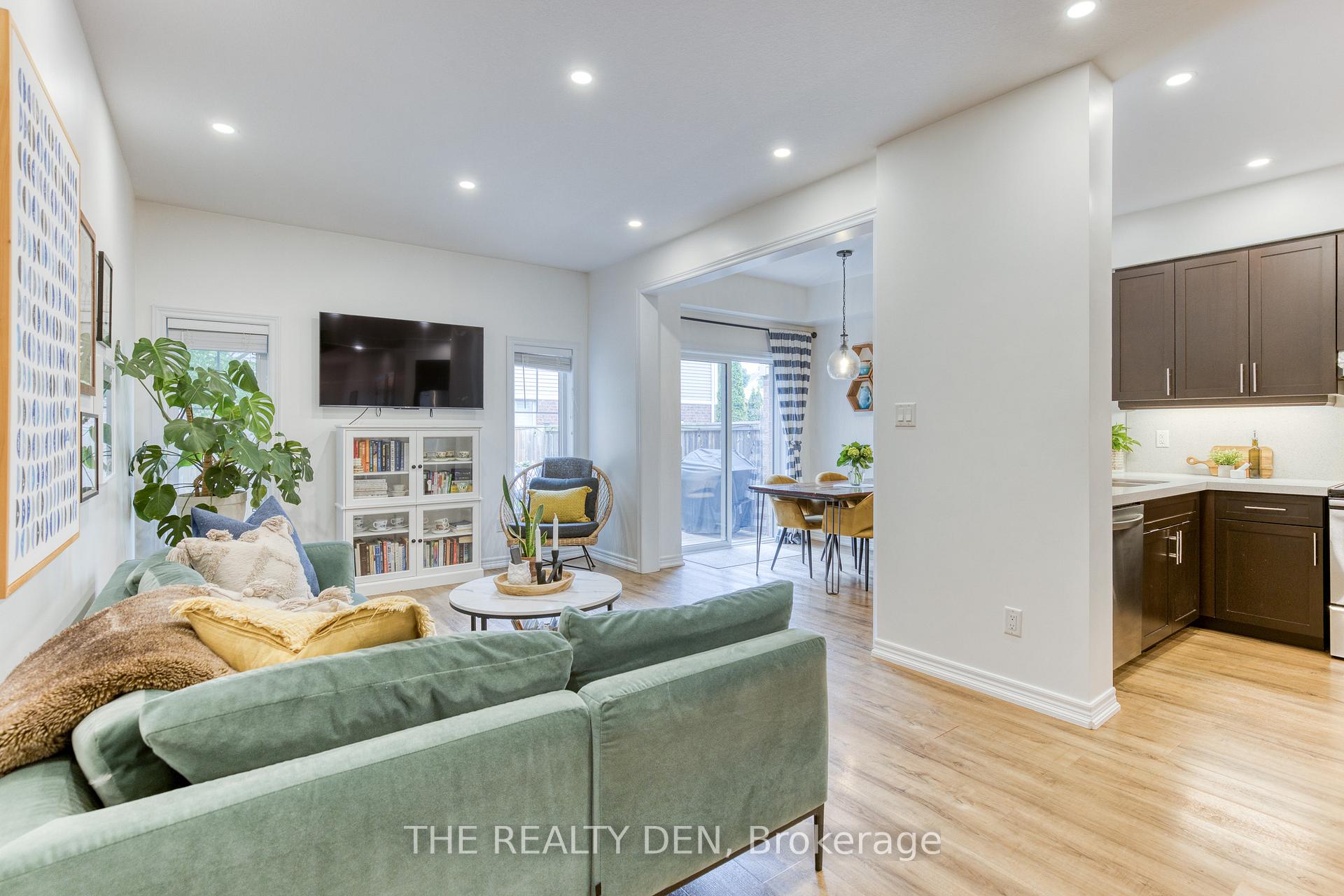 Photo 9 of 64 Condor Street, Kitchener, Bridgeport — HOMEH