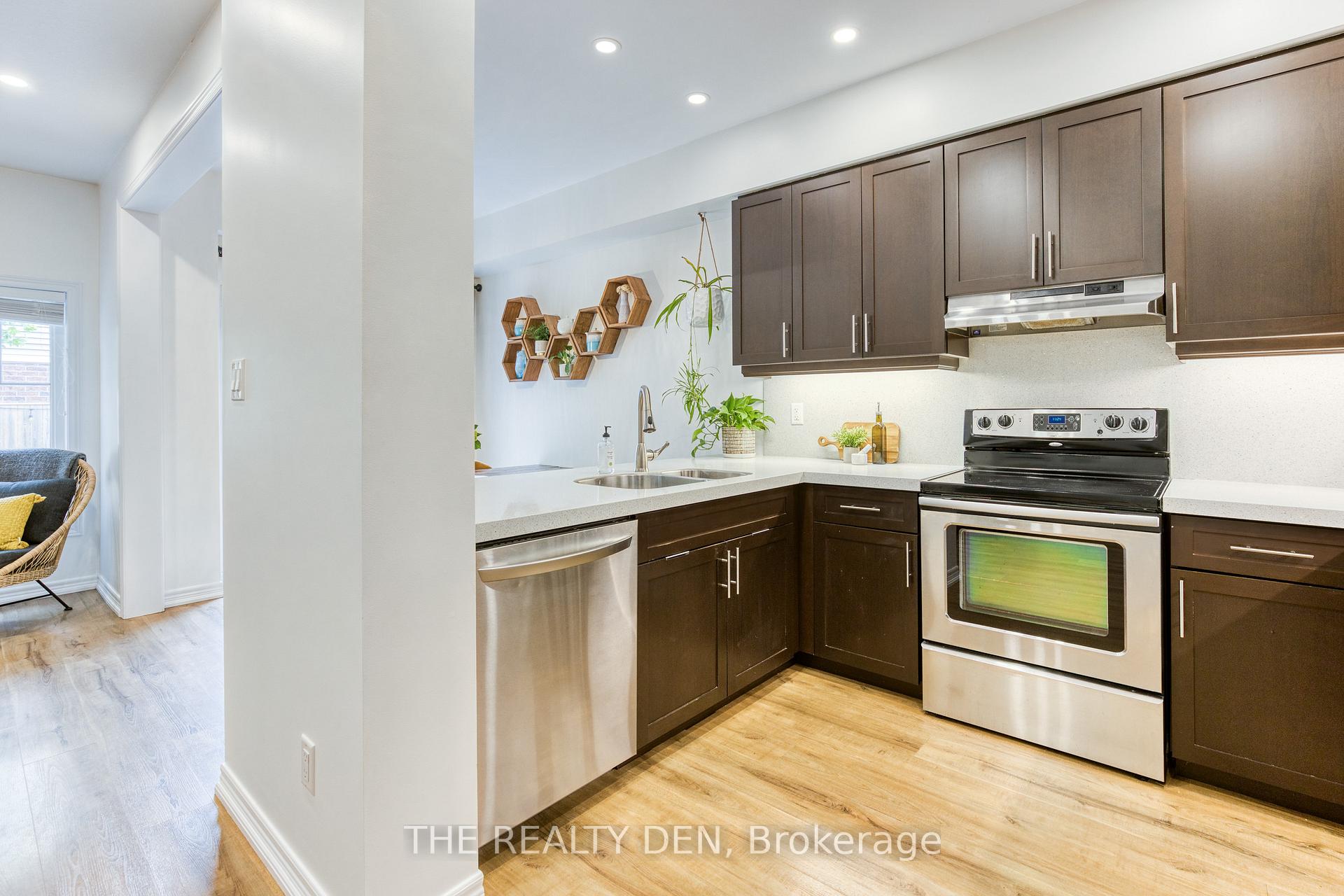 Photo 12 of 64 Condor Street, Kitchener, Bridgeport — HOMEH