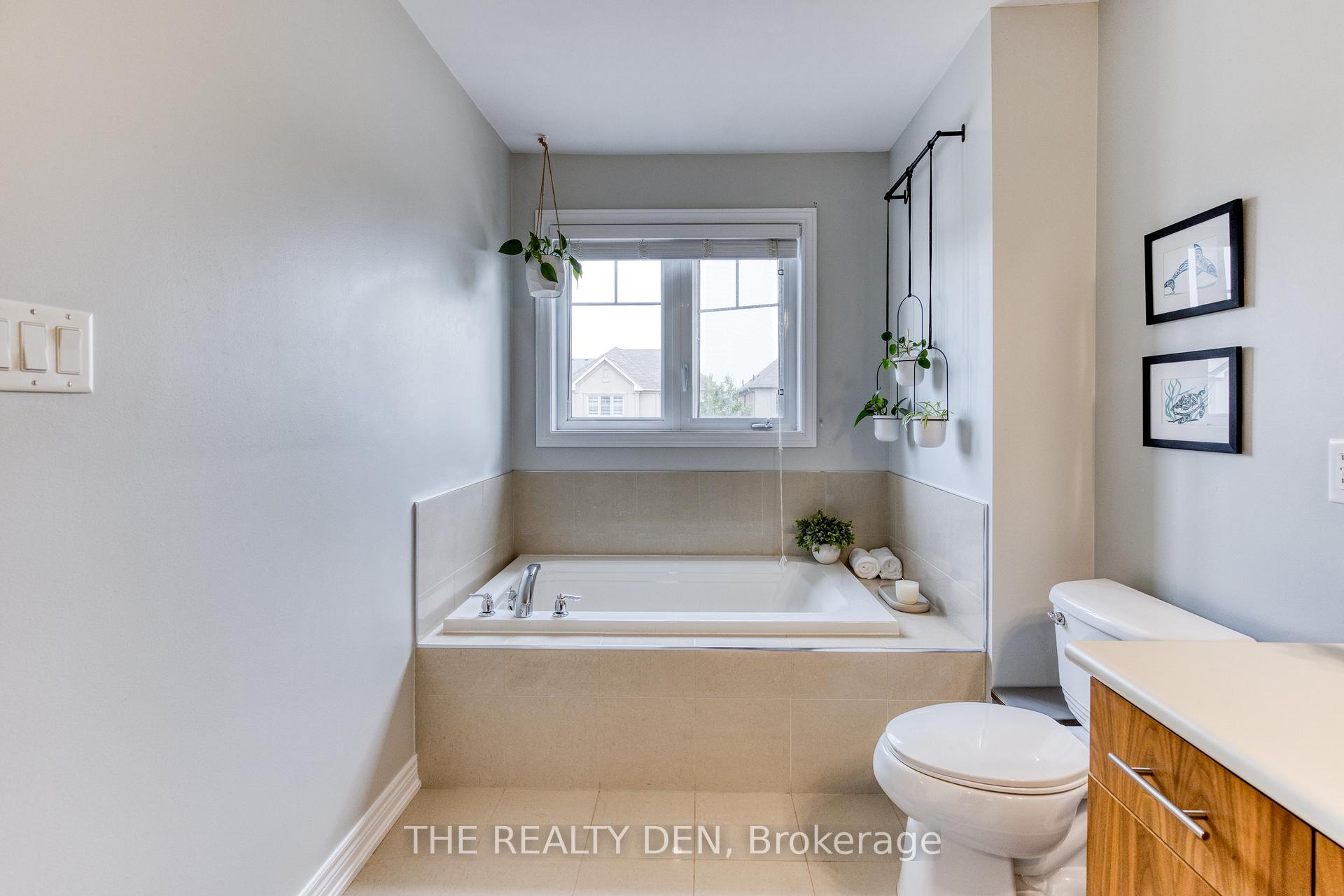Photo 22 of 64 Condor Street, Kitchener, Bridgeport — HOMEH
