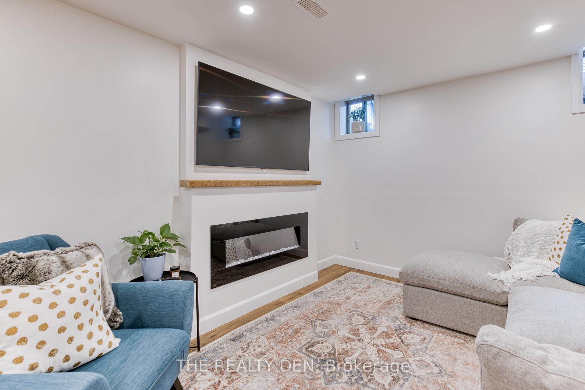 Photo 30 of 64 Condor Street, Kitchener, Bridgeport — HOMEH
