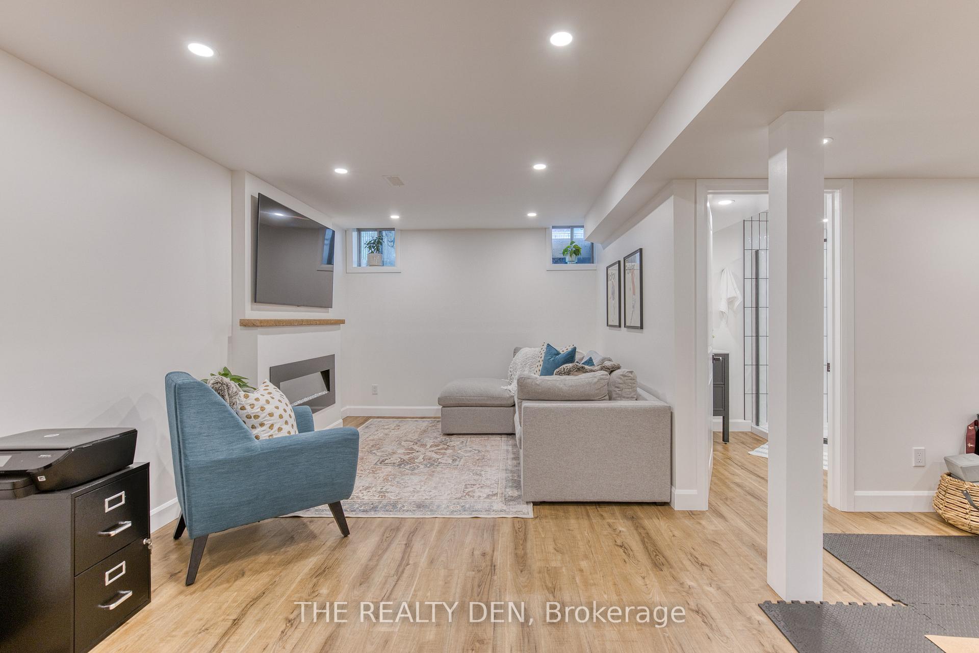 Photo 31 of 64 Condor Street, Kitchener, Bridgeport — HOMEH