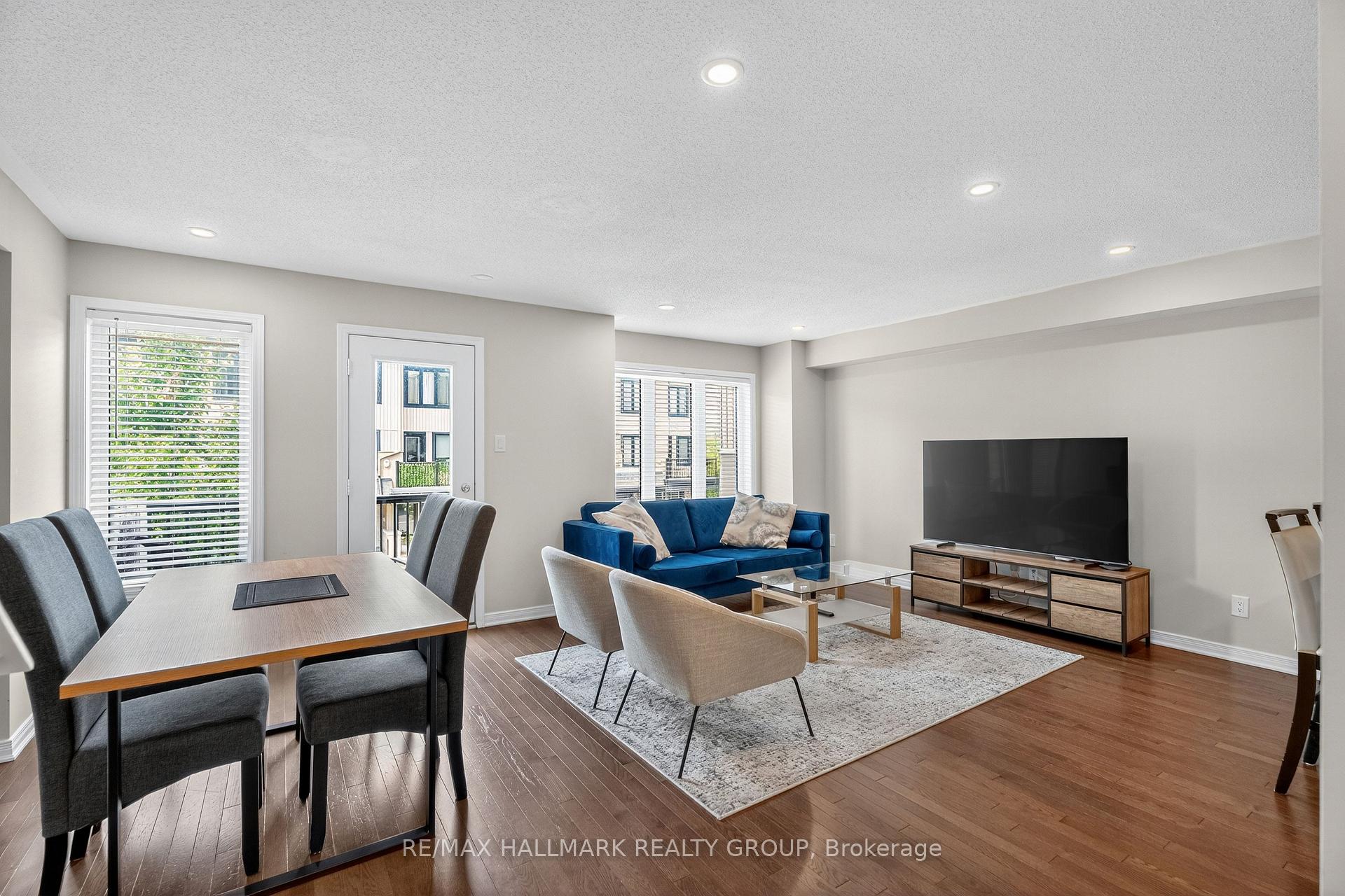 Photo 9 of 805 Element Private, Ottawa, Kanata - Emerald Meadows/Trailwest — HOMEH