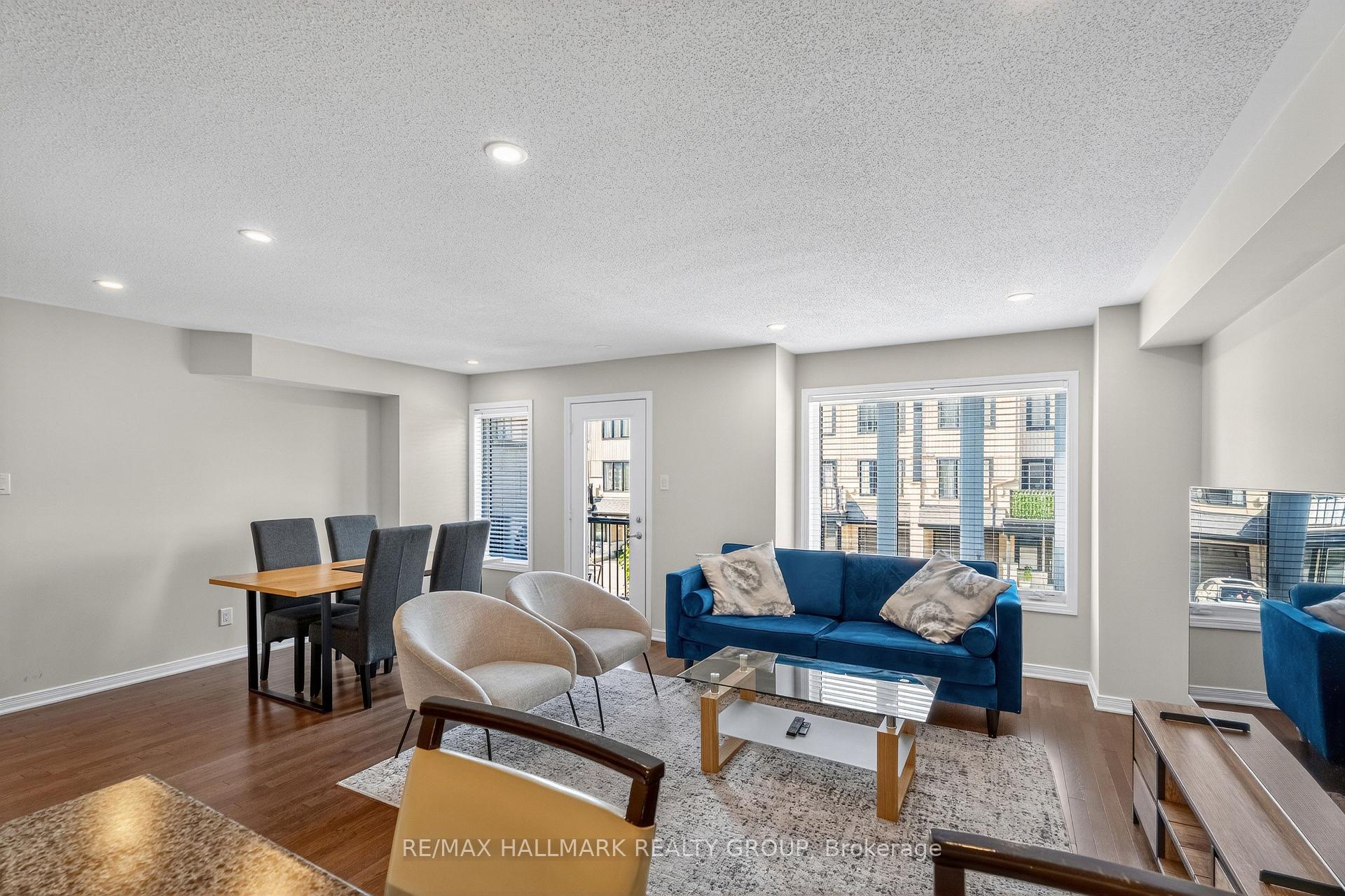 Photo 21 of 805 Element Private, Ottawa, Kanata - Emerald Meadows/Trailwest — HOMEH