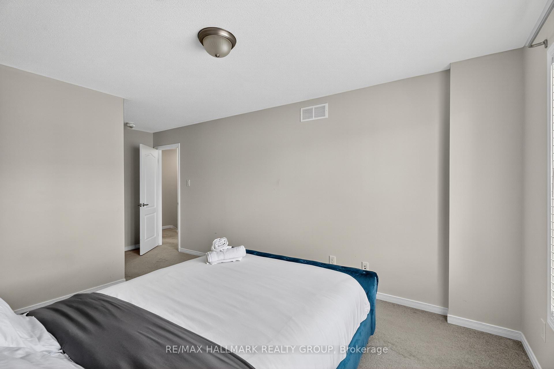 Photo 28 of 805 Element Private, Ottawa, Kanata - Emerald Meadows/Trailwest — HOMEH