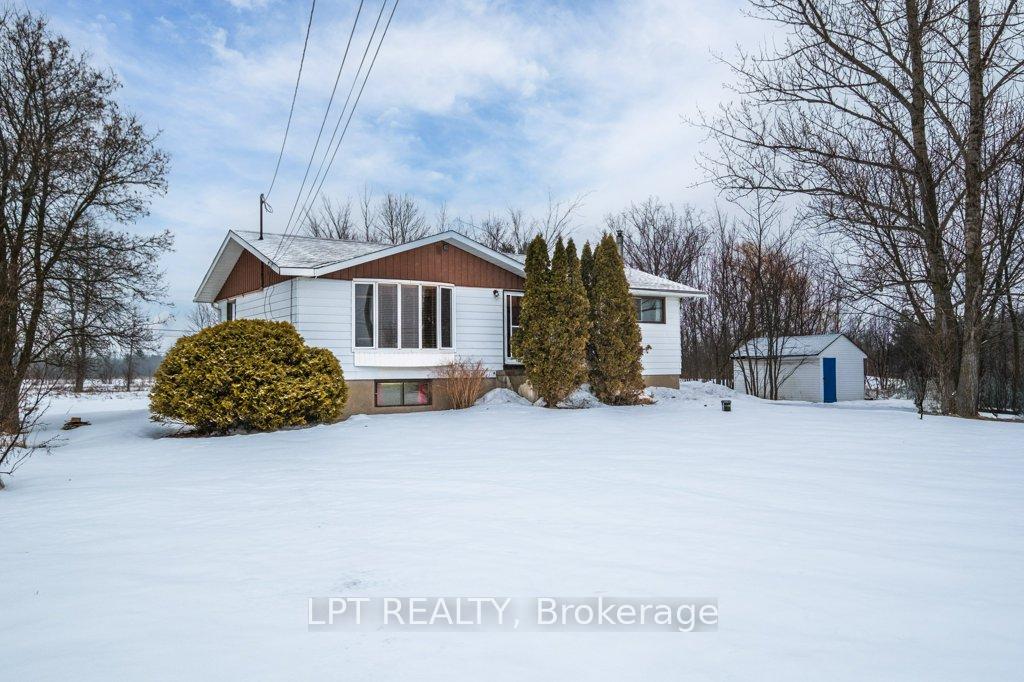 Photo 3 of 4971 County Road 2, Loyalist, Lennox and Addington - South — HOMEH