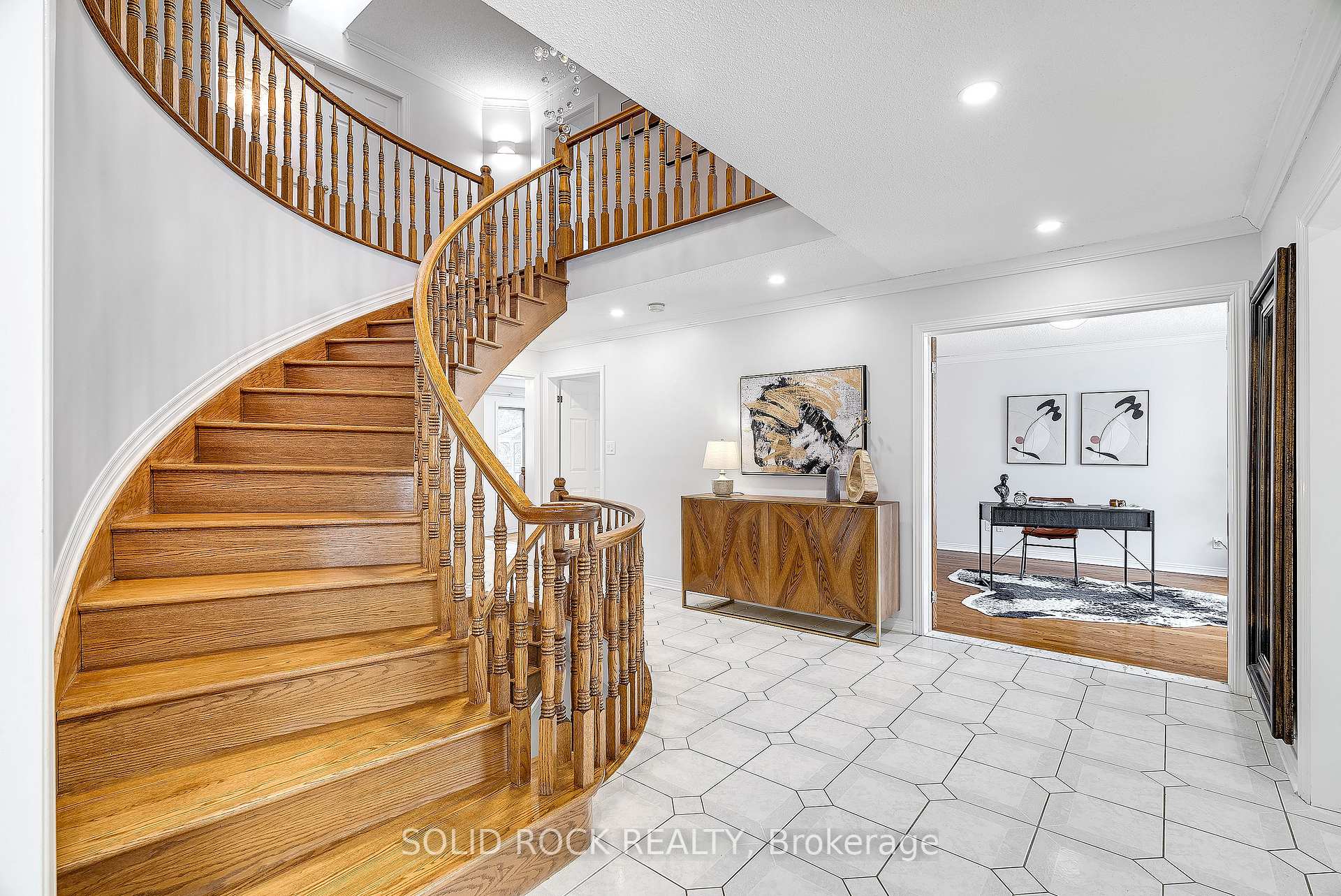 Photo 2 of 42 Marchbrook Circle, Ottawa, Kanata - Rural Kanata (Central) — HOMEH