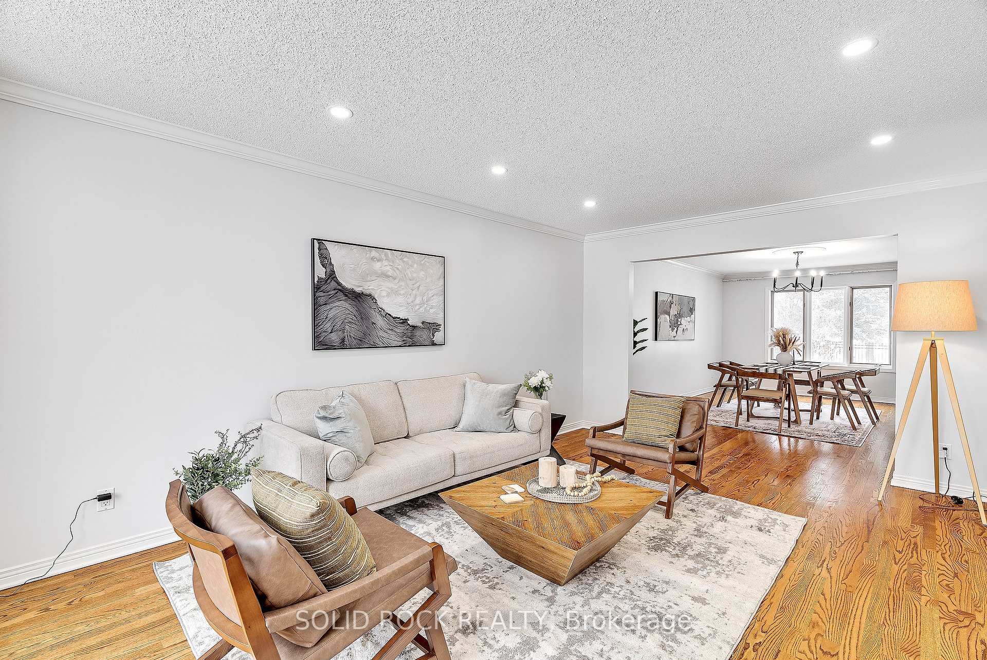 Photo 4 of 42 Marchbrook Circle, Ottawa, Kanata - Rural Kanata (Central) — HOMEH