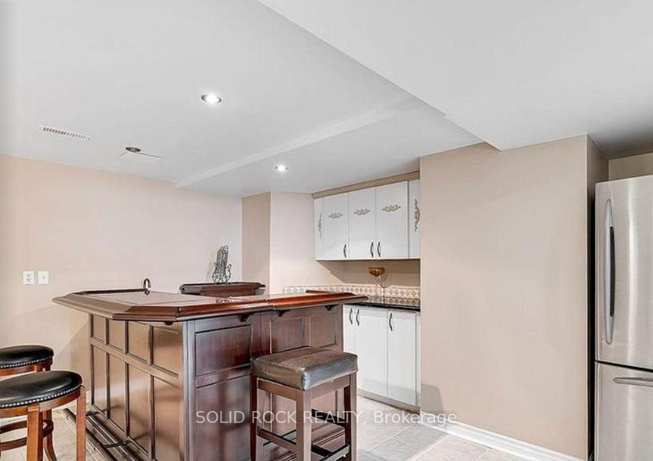 Photo 24 of 42 Marchbrook Circle, Ottawa, Kanata - Rural Kanata (Central) — HOMEH