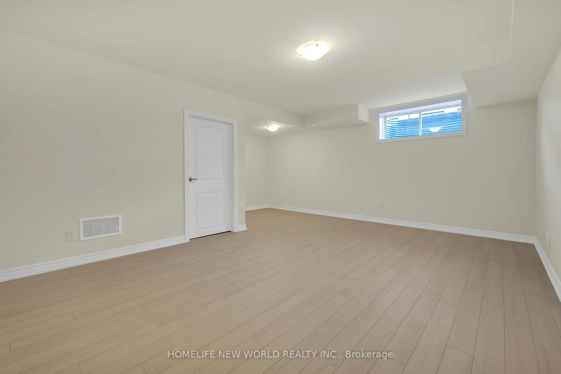 Photo 23 of 7 Harvey Bunker Crescent, Markham, Angus Glen — HOMEH