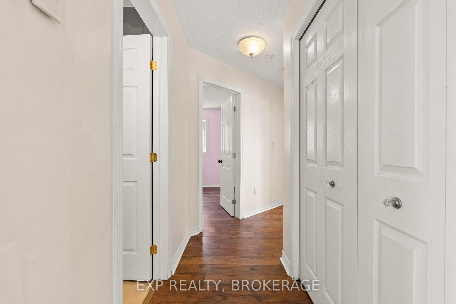 Photo 15 of 121 Hogan Crescent, Loyalist, Amherstview — HOMEH